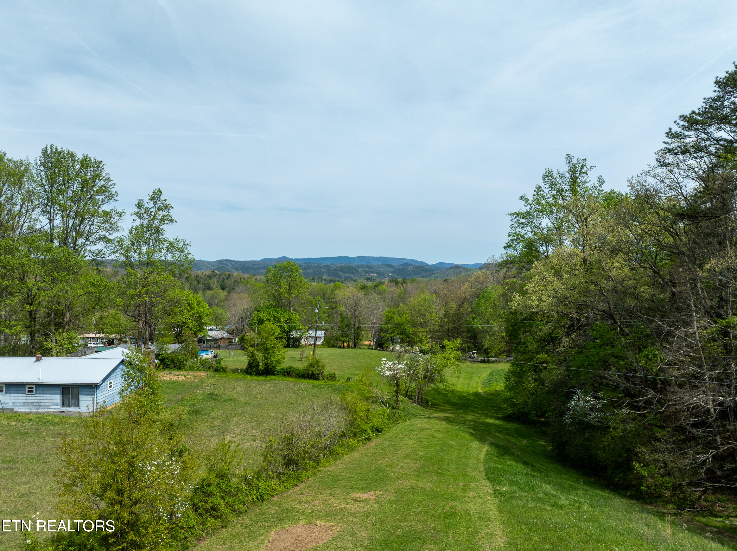 Dry Valley Road Townsend TN 37882