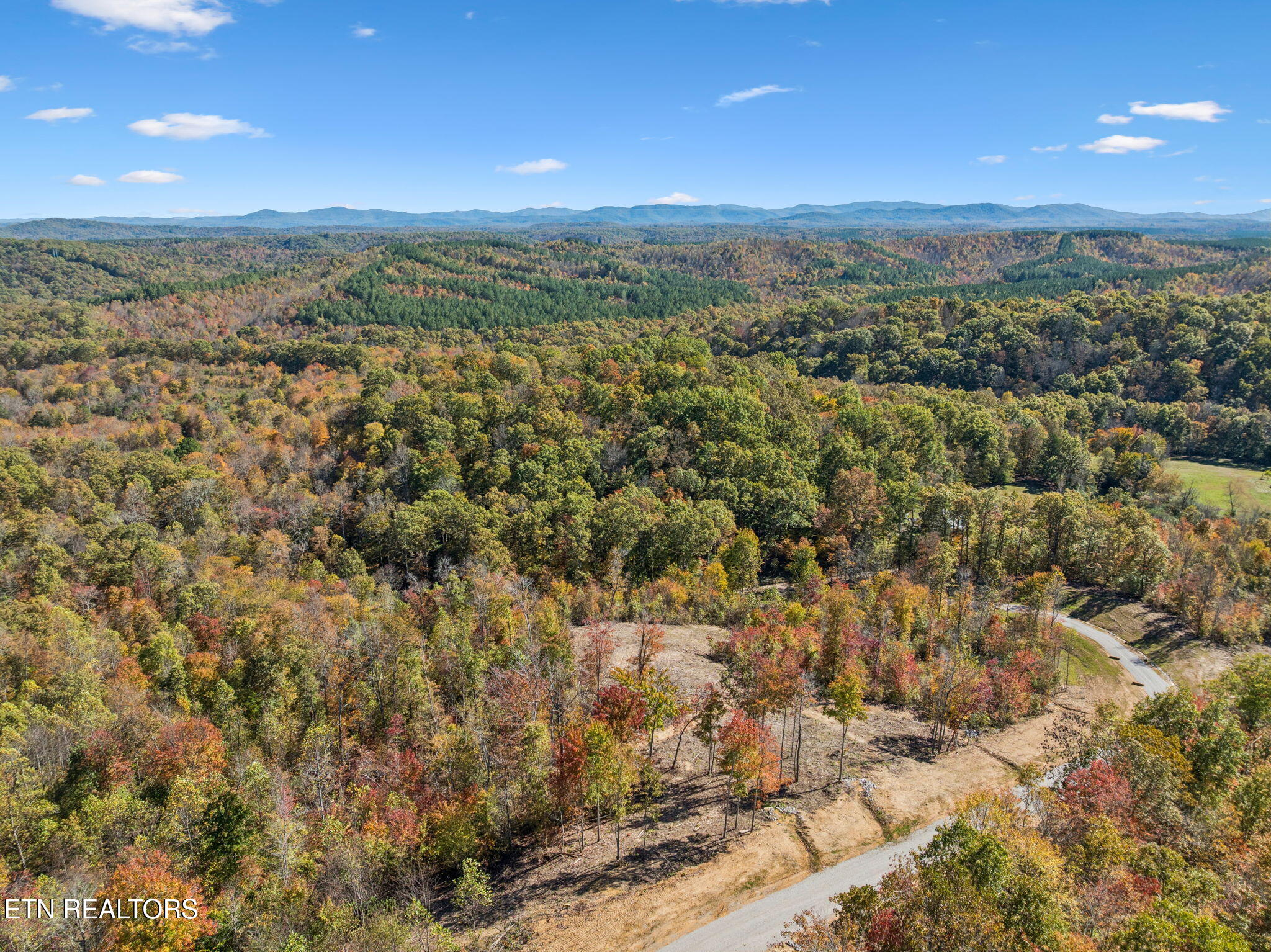 Sheep Ranch Road Robbins TN 37852
