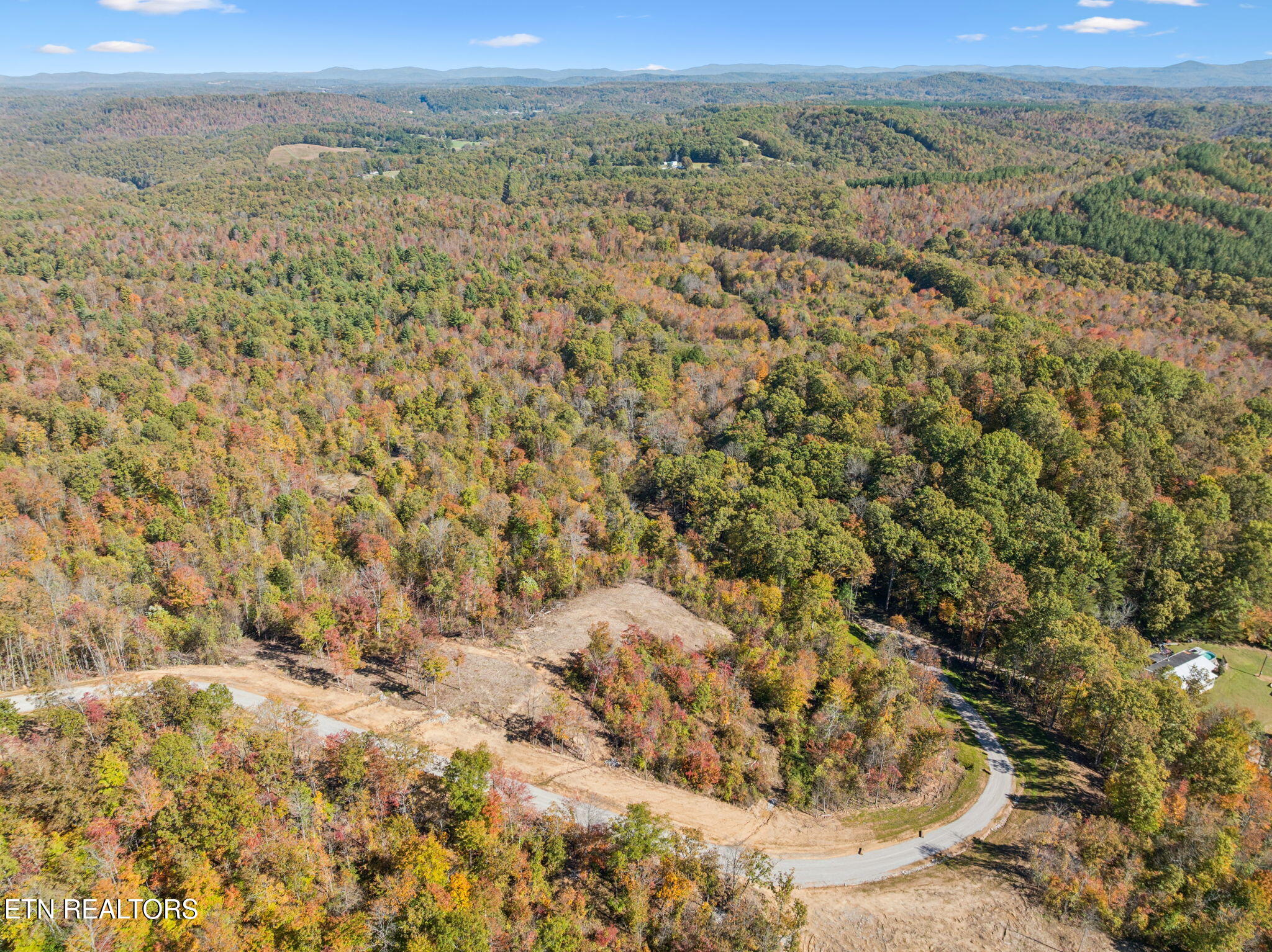 Sheep Ranch Road Robbins TN 37852