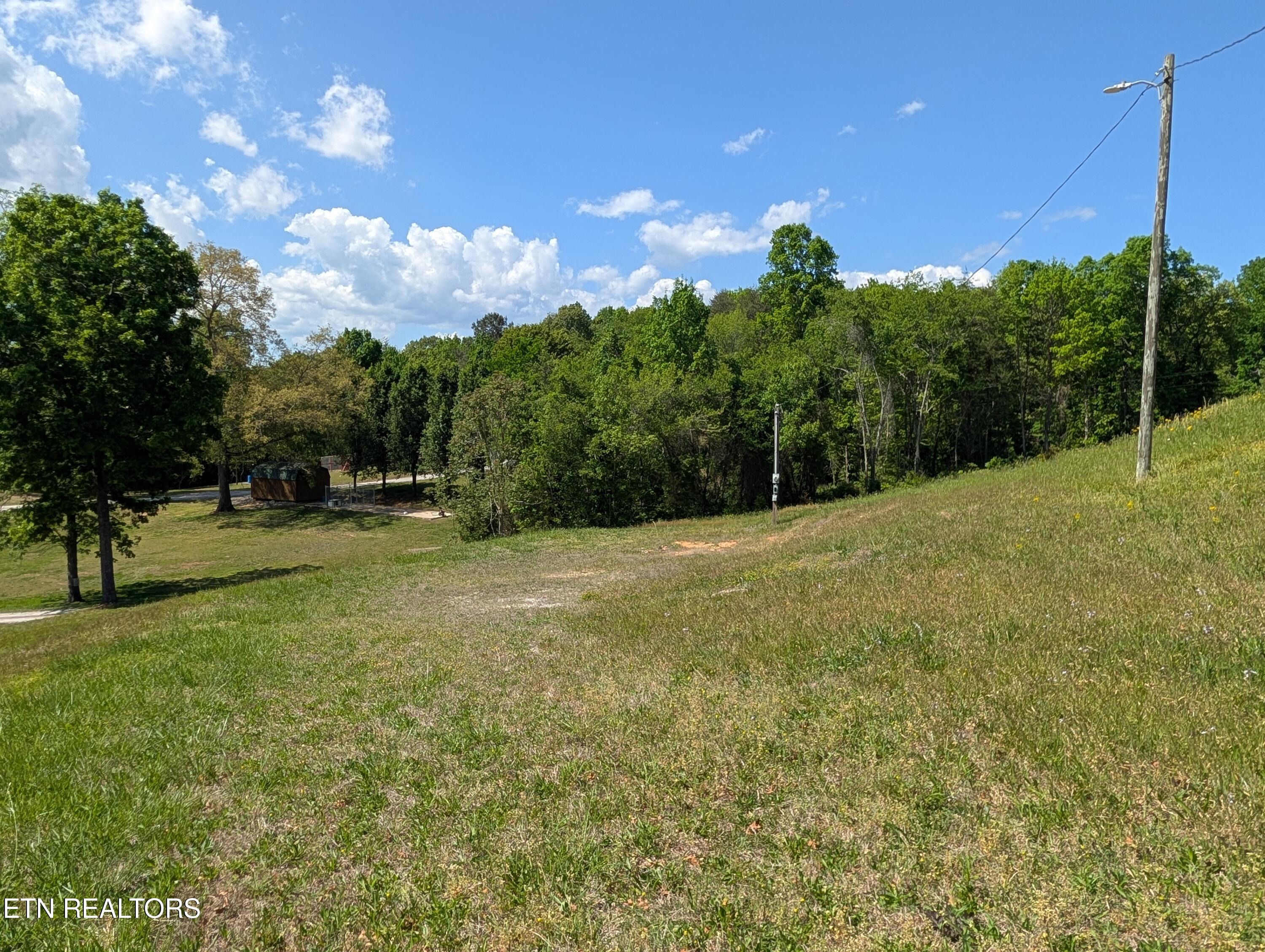 135 Garren Hart Lane Spring City TN 37381