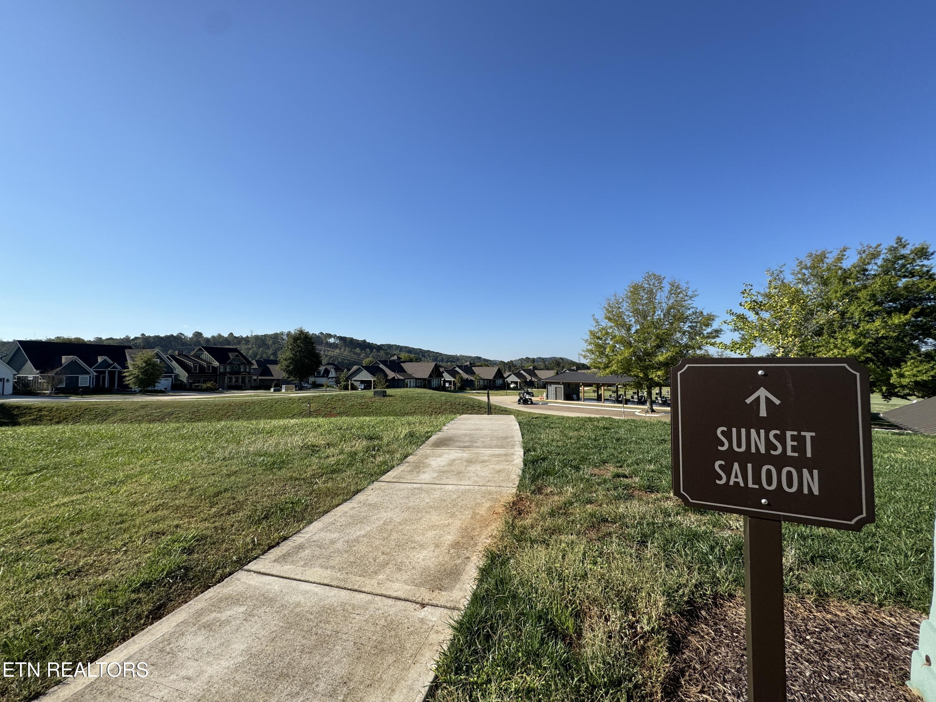 417 Ladybug Lane Loudon TN 37774