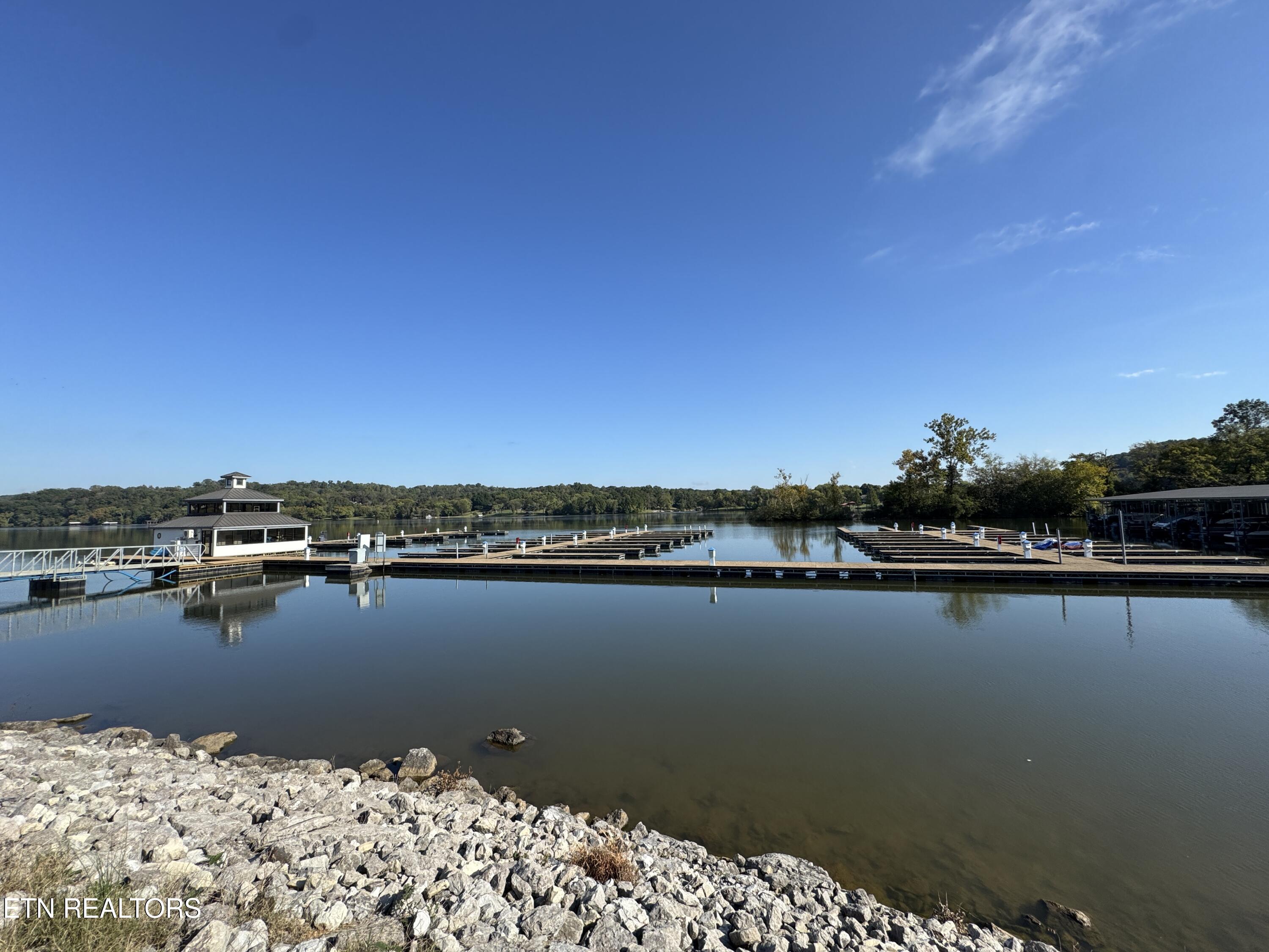 417 Ladybug Lane Loudon TN 37774