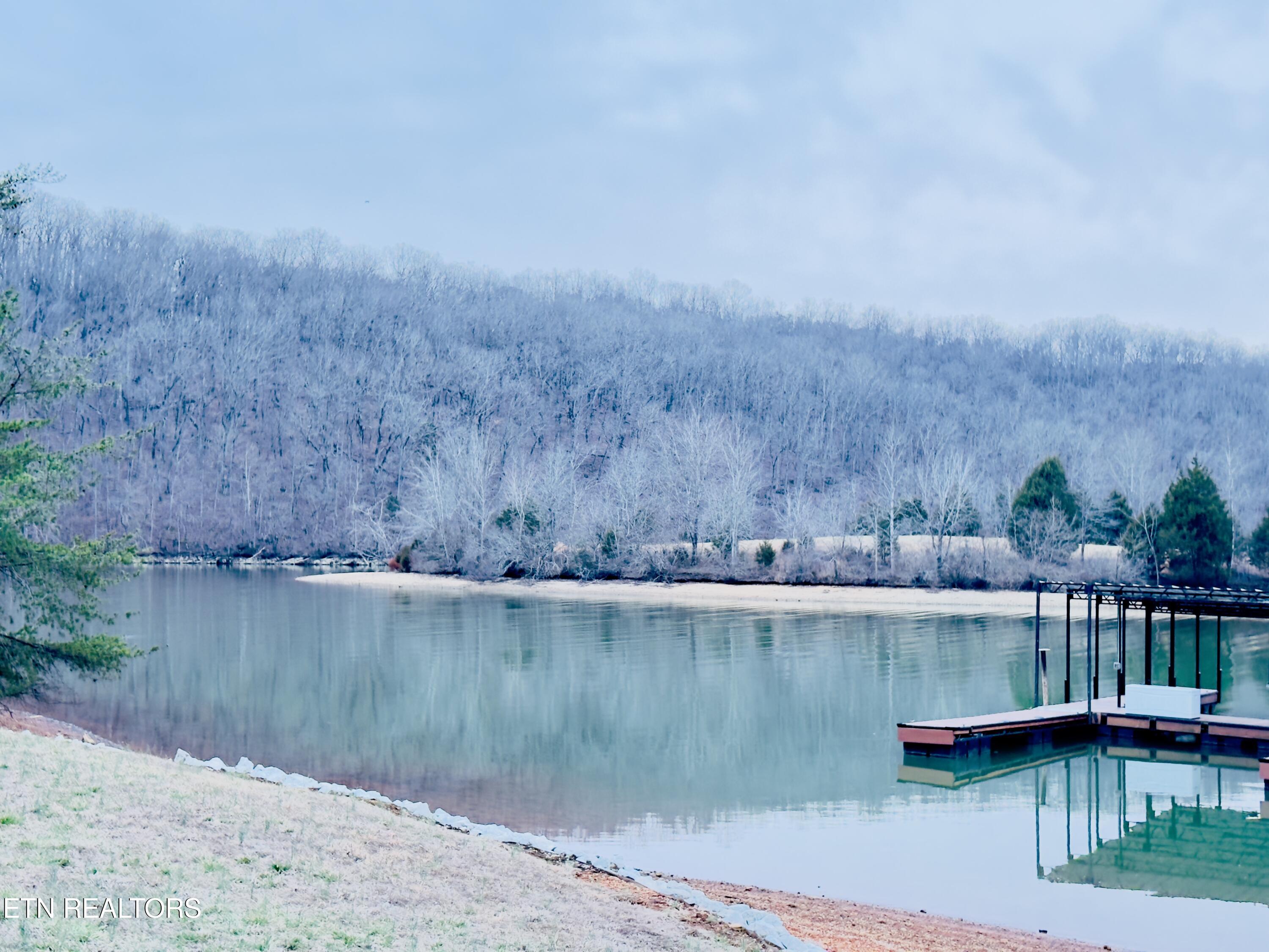 114 Meadow Lane Harriman TN 37748