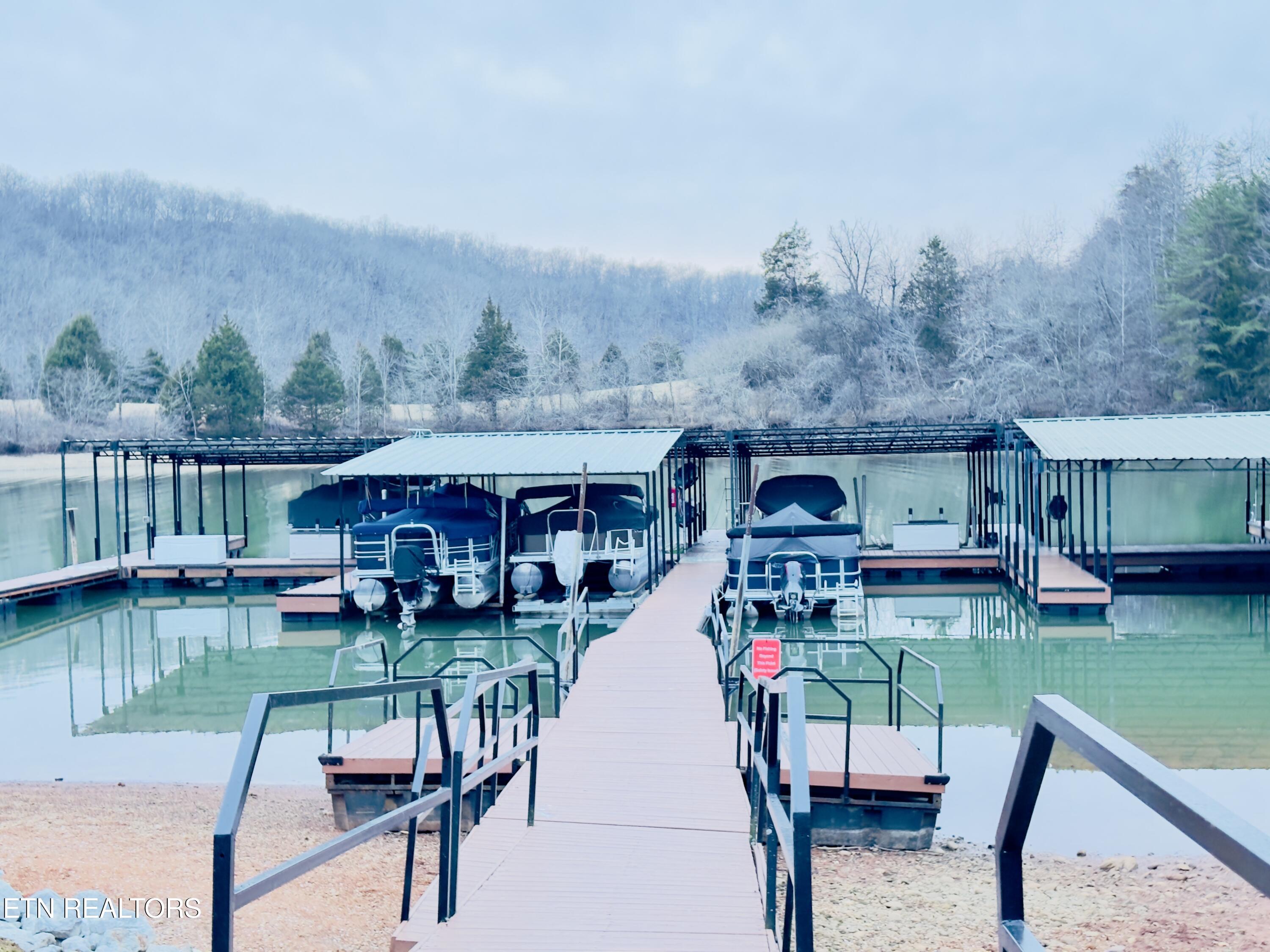 114 Meadow Lane Harriman TN 37748