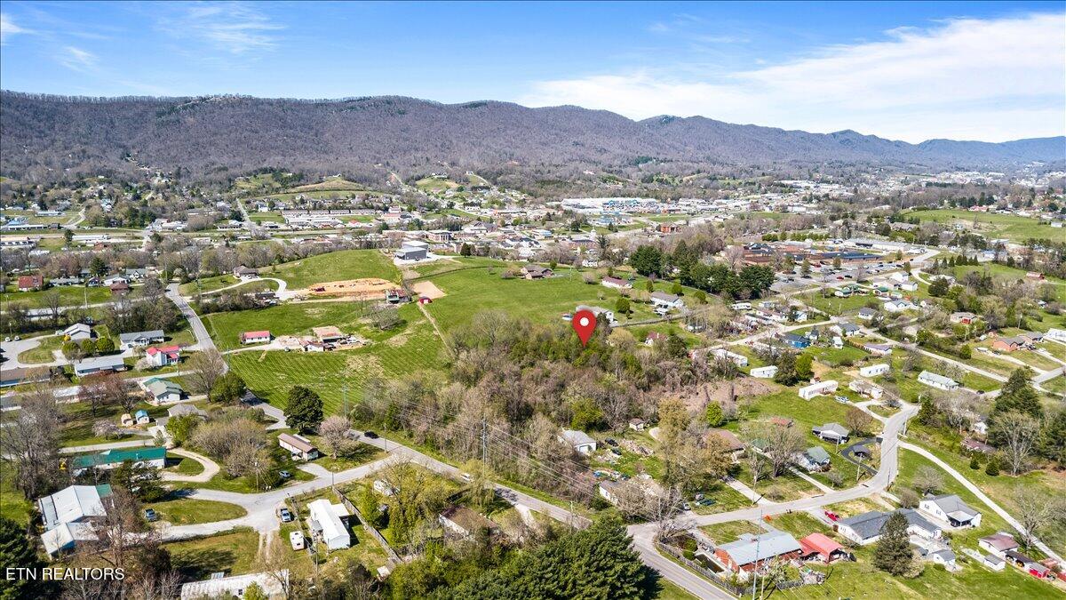 Island Ford Road Jacksboro TN 37757
