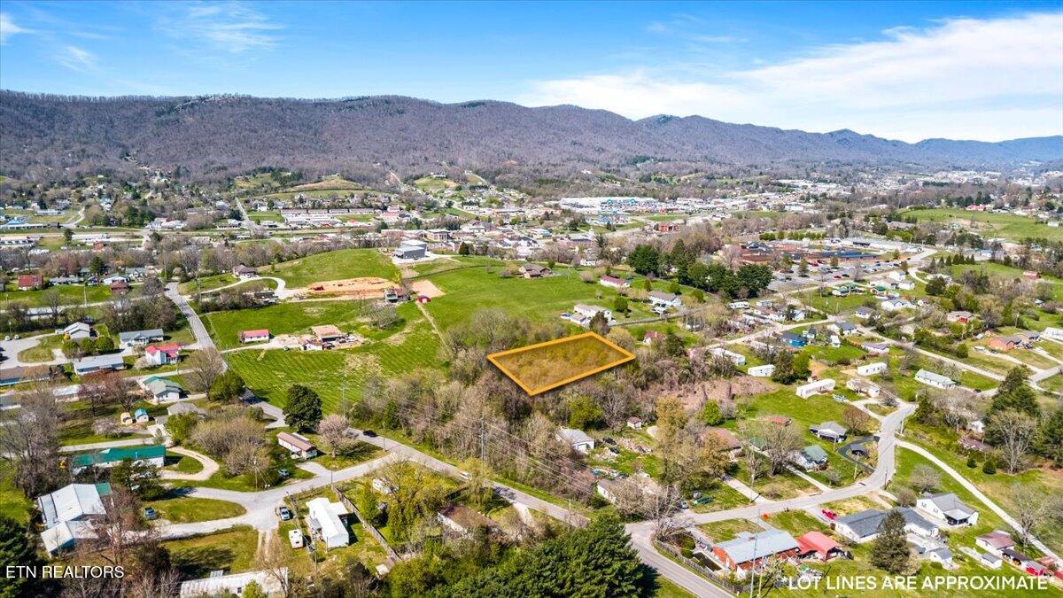 Island Ford Road Jacksboro TN 37757