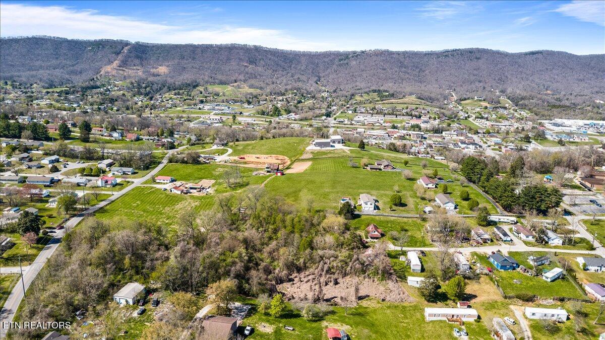 Island Ford Road Jacksboro TN 37757