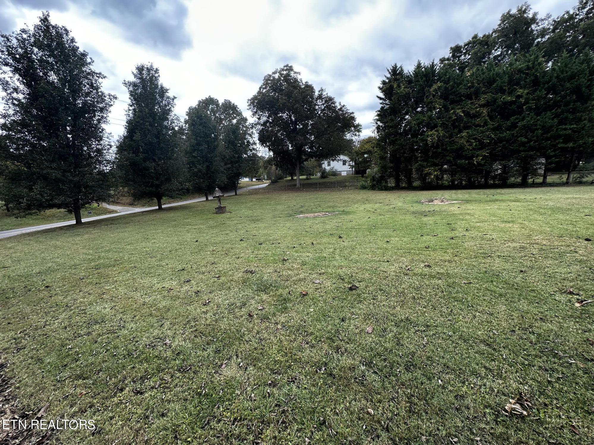 3036 Samples Road Louisville TN 37777