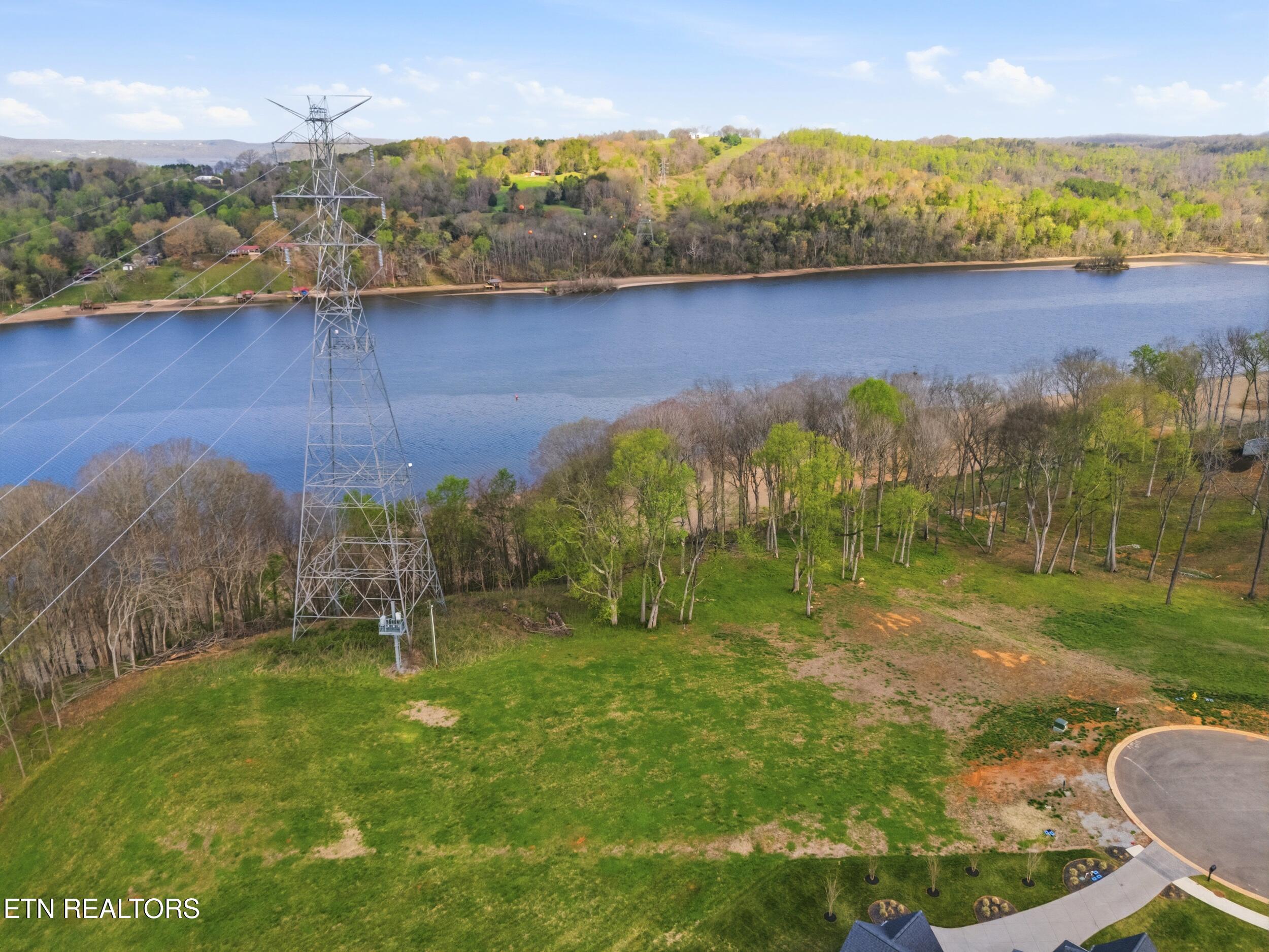 768 Firefly Drive Loudon TN 37774