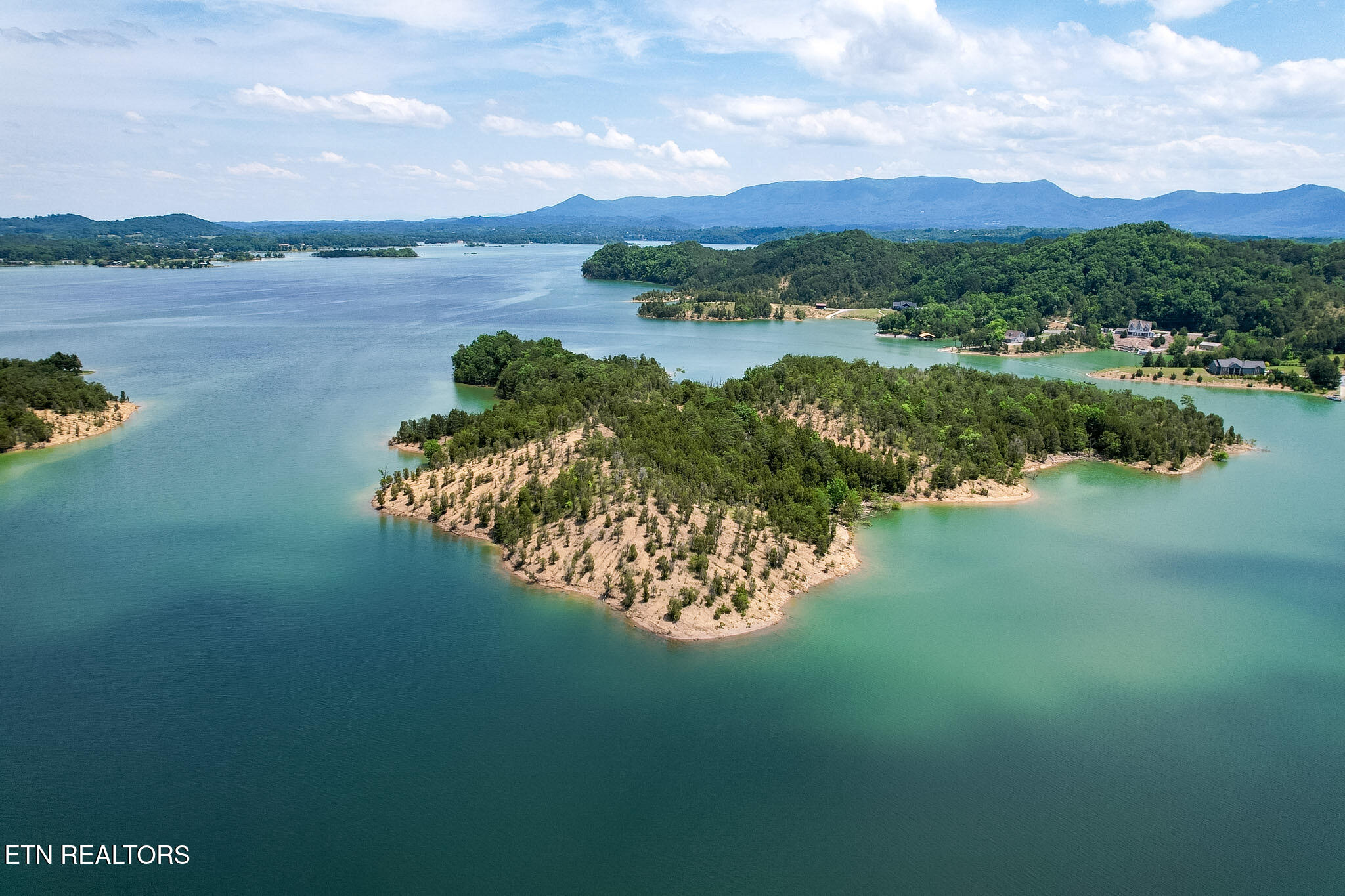 0 Douglas Lake Island Sevierville TN 37876