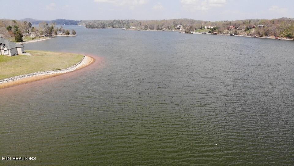 201 Plantation Way Lenoir City TN 37772