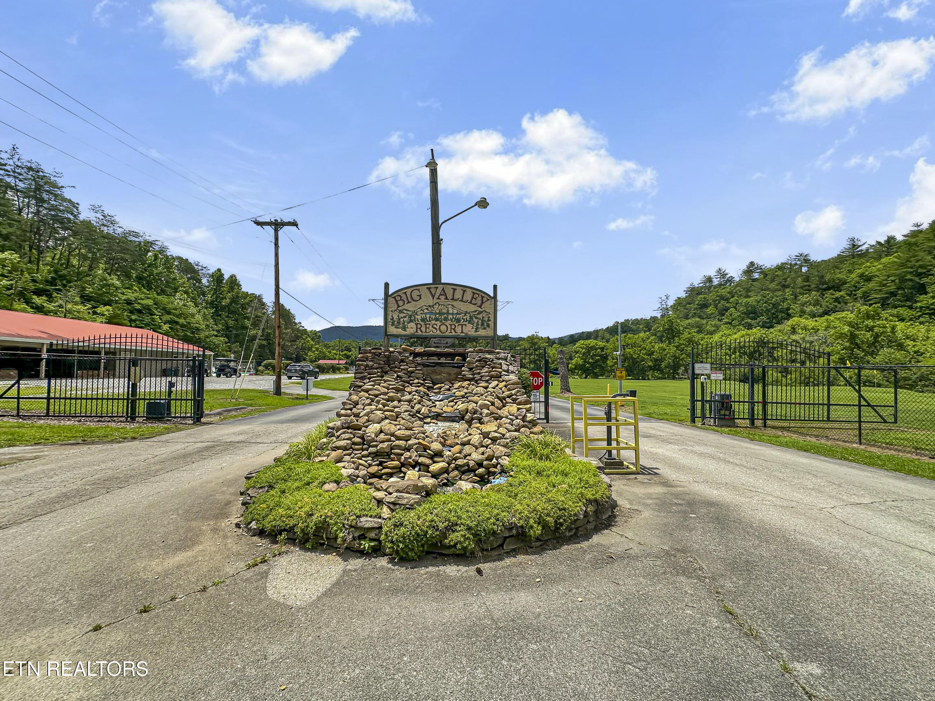770 Big Valley Boulevard Townsend TN 37882