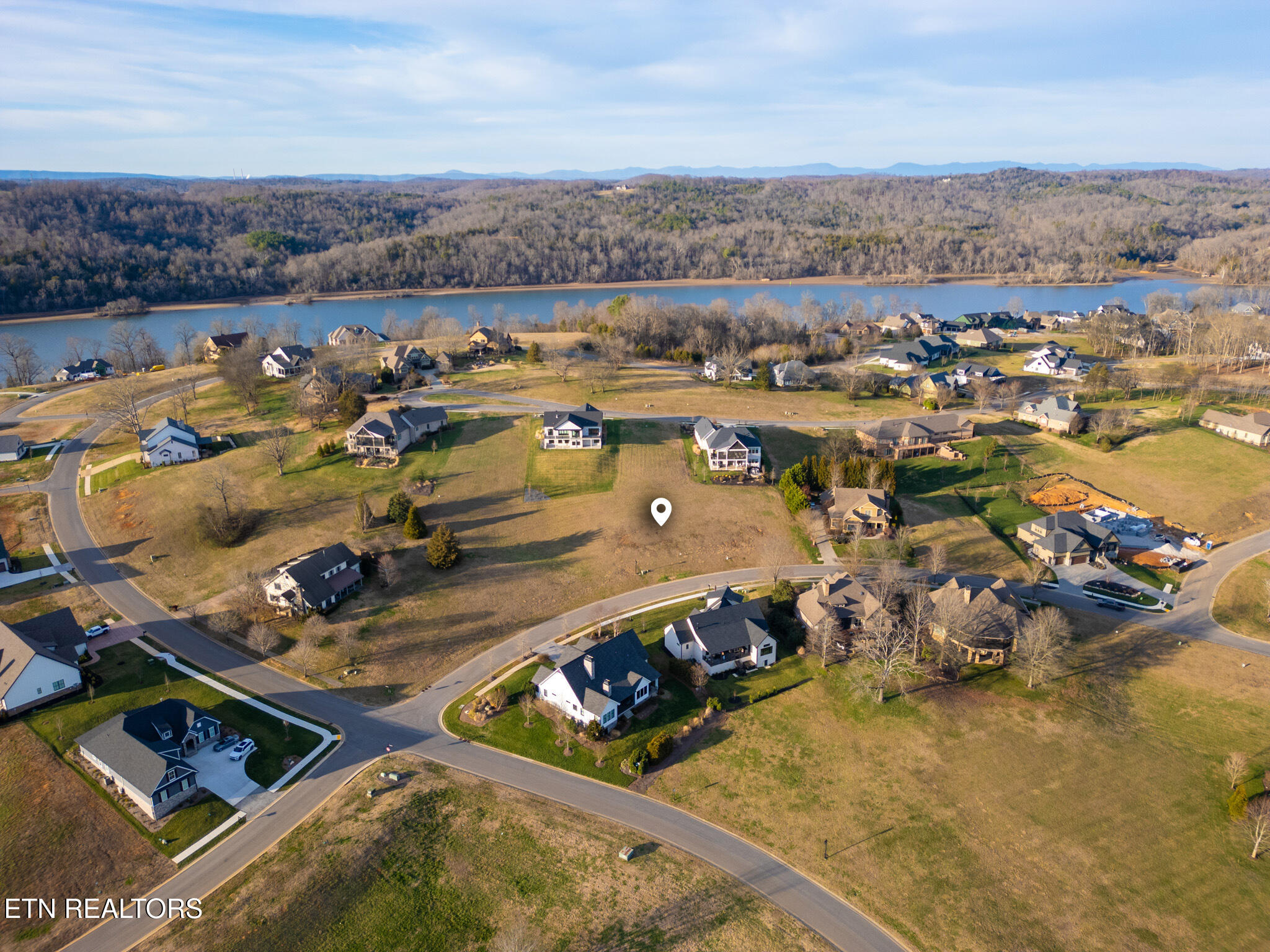 325 Chestnut Lane Loudon TN 37774