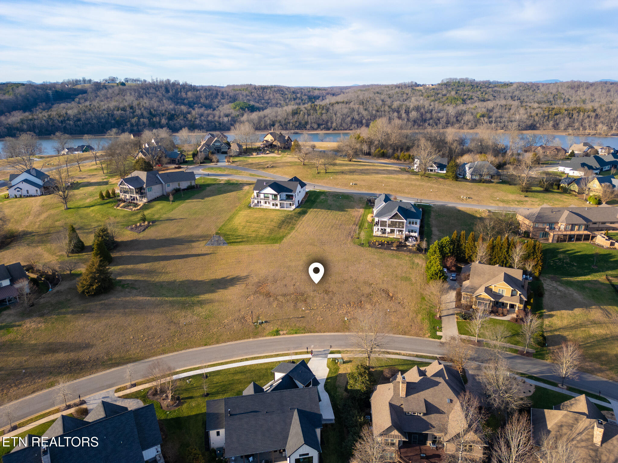 325 Chestnut Lane Loudon TN 37774