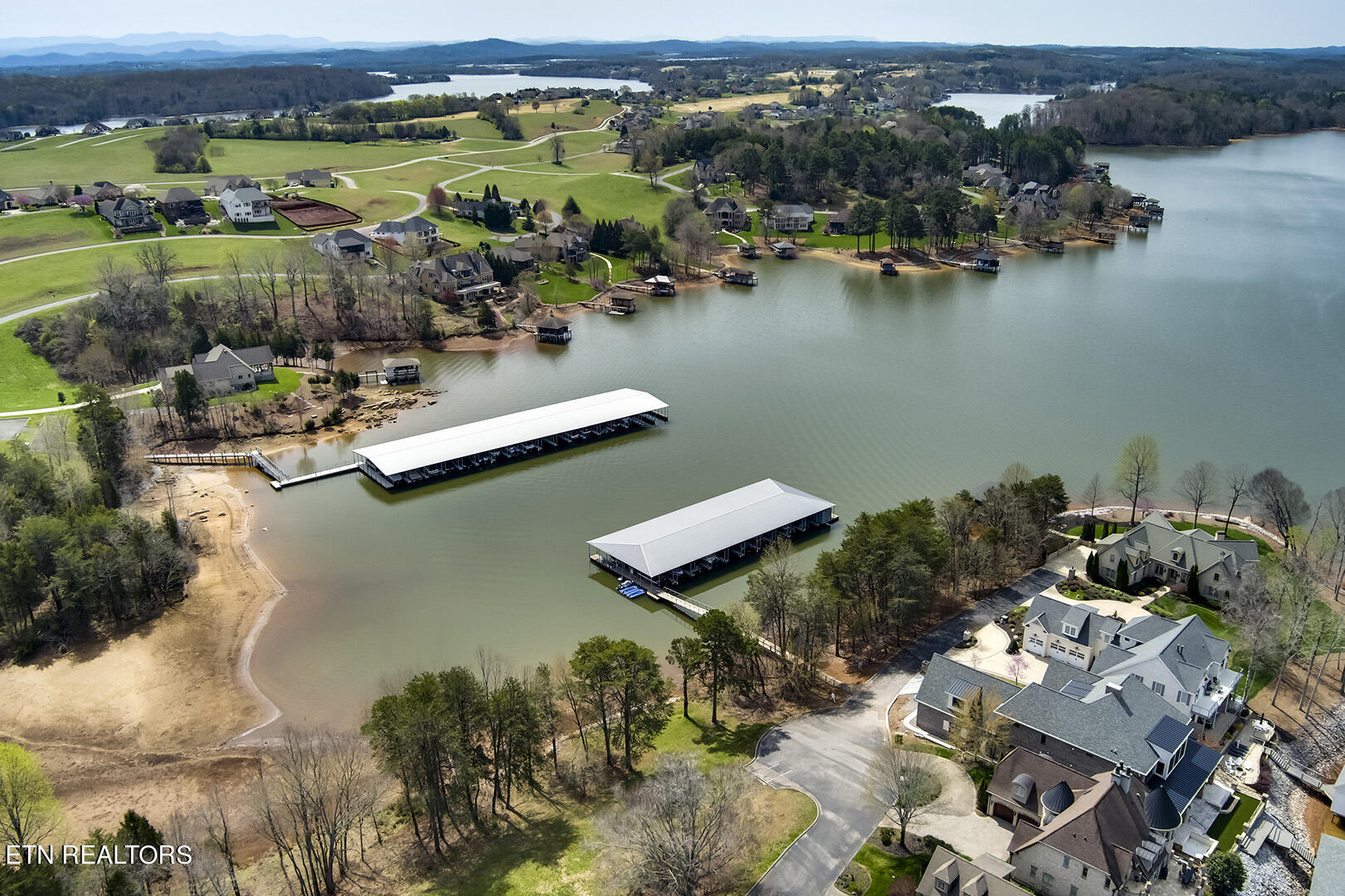 1681 Rarity Bay Parkway Vonore TN 37885