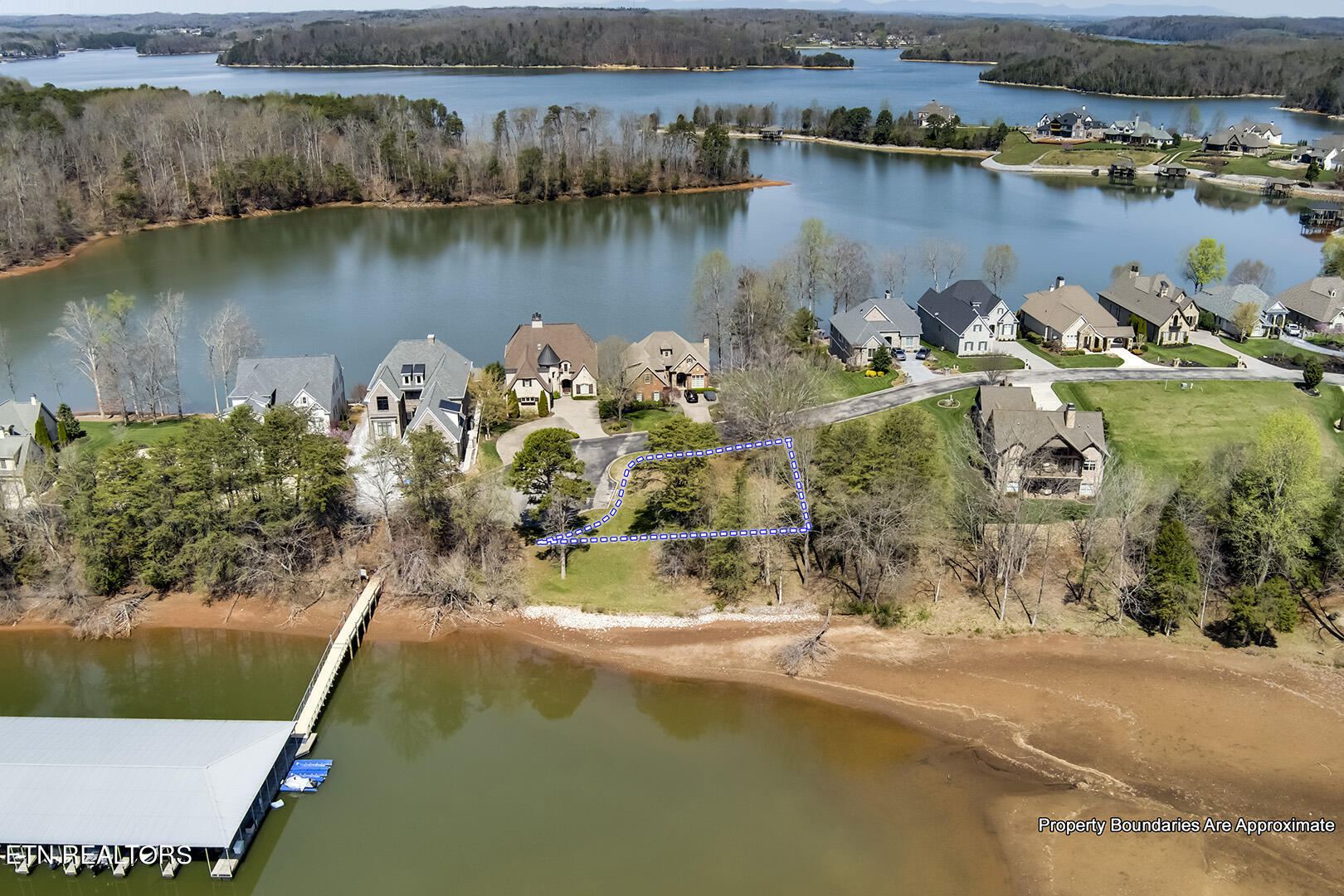 1681 Rarity Bay Parkway Vonore TN 37885