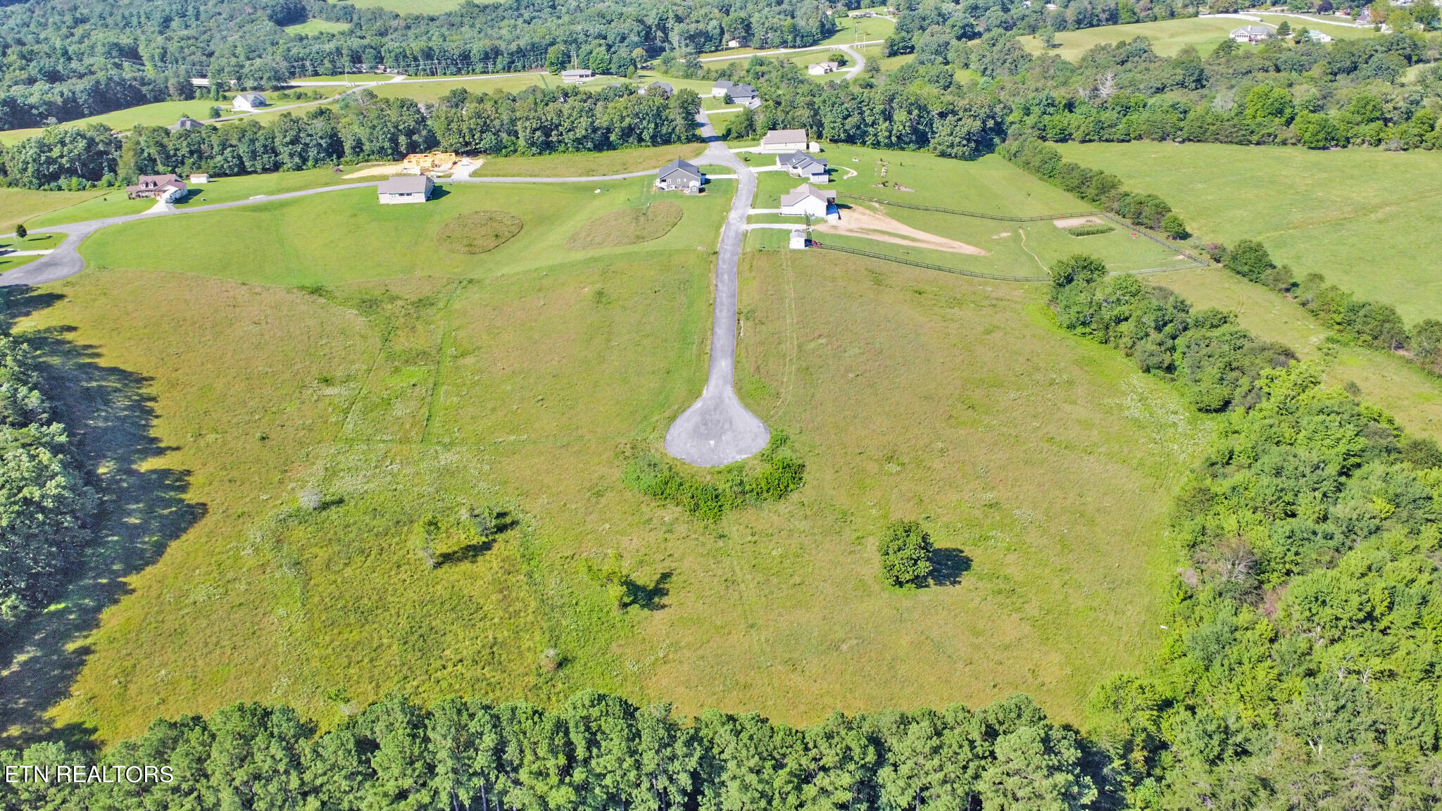 Lot 37 Estate Lane Crossville TN 38555