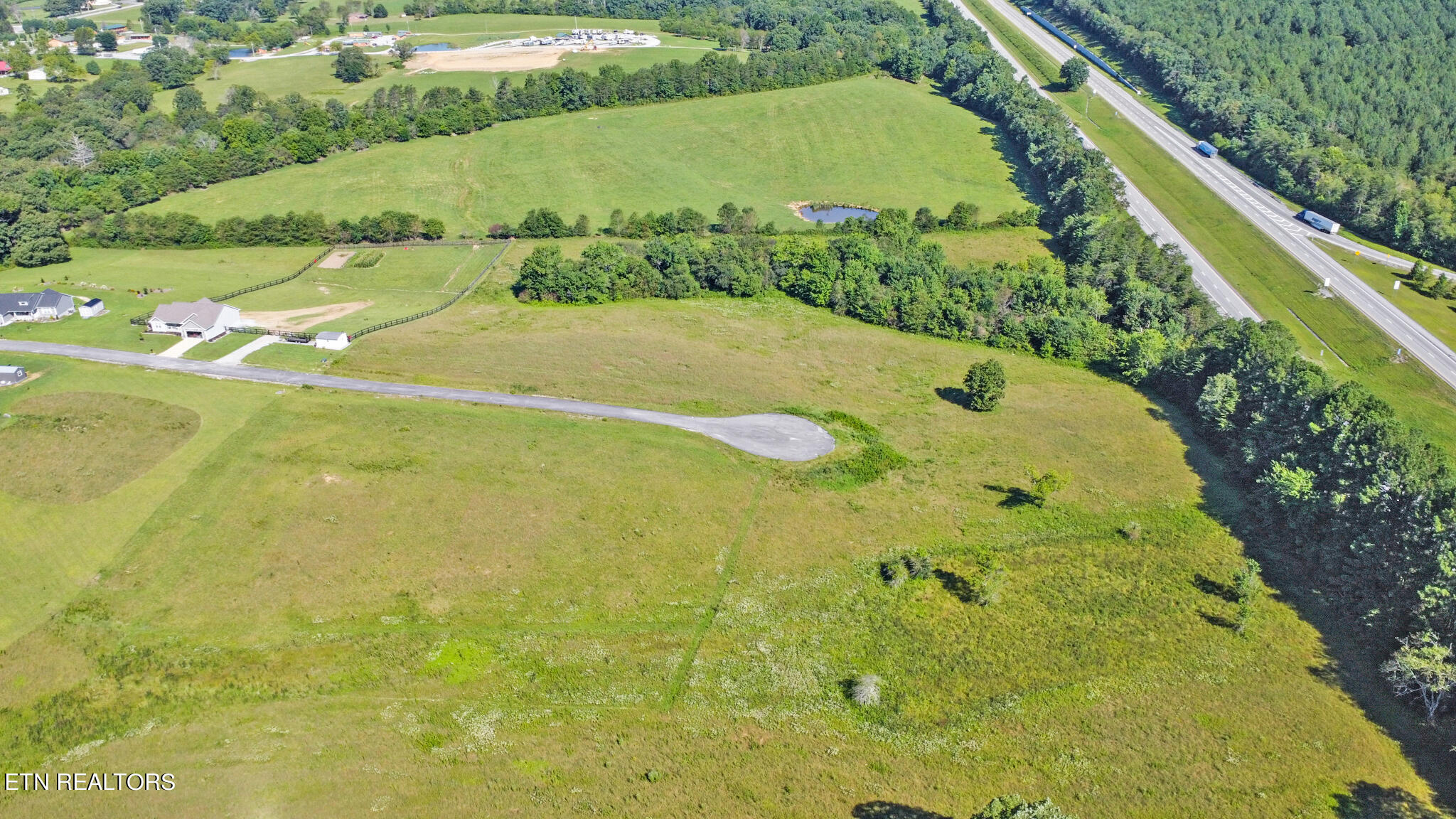 Lot 37 Estate Lane Crossville TN 38555