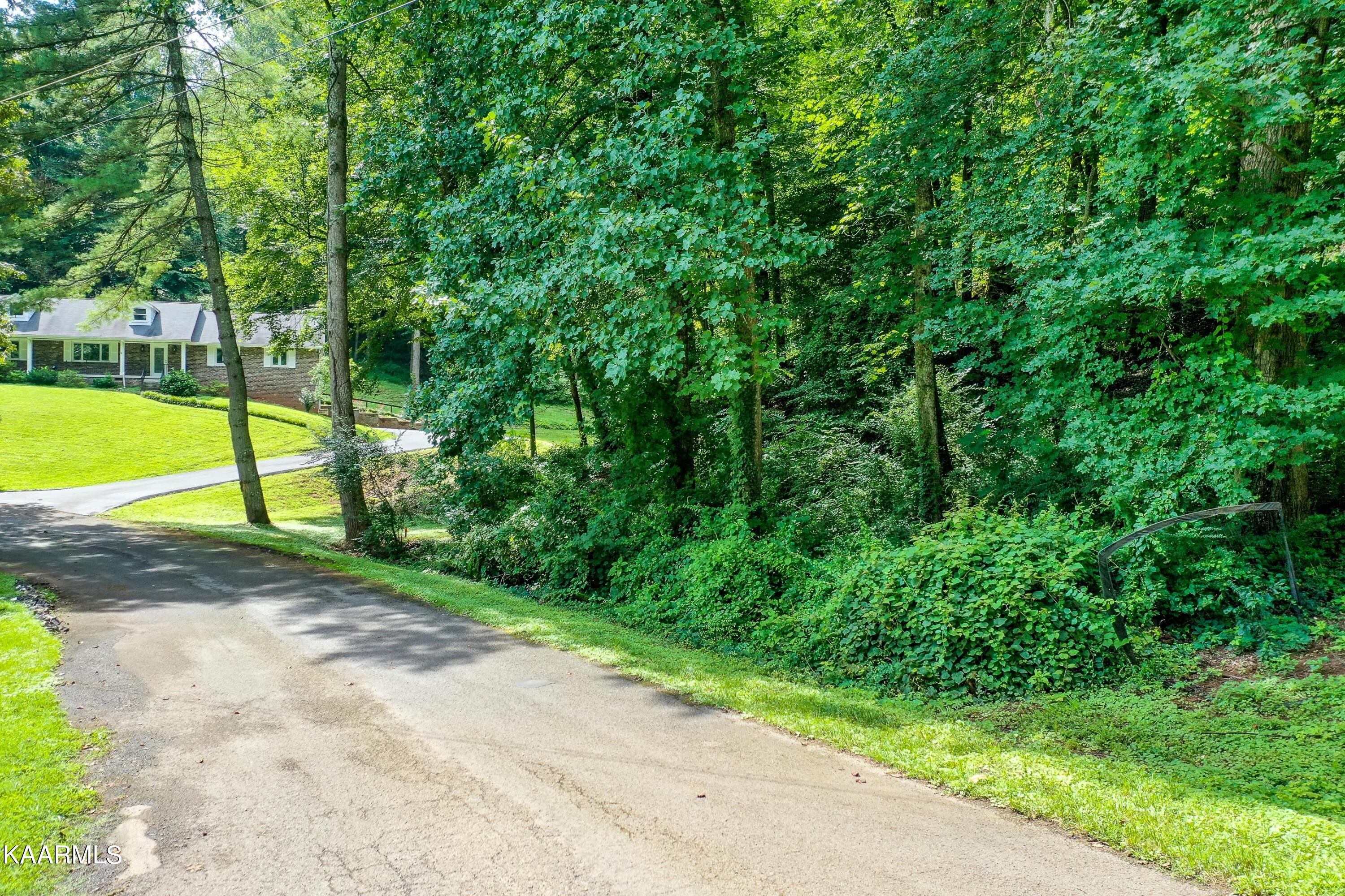 2632 SW Lynbrulee Lane Knoxville TN 37920