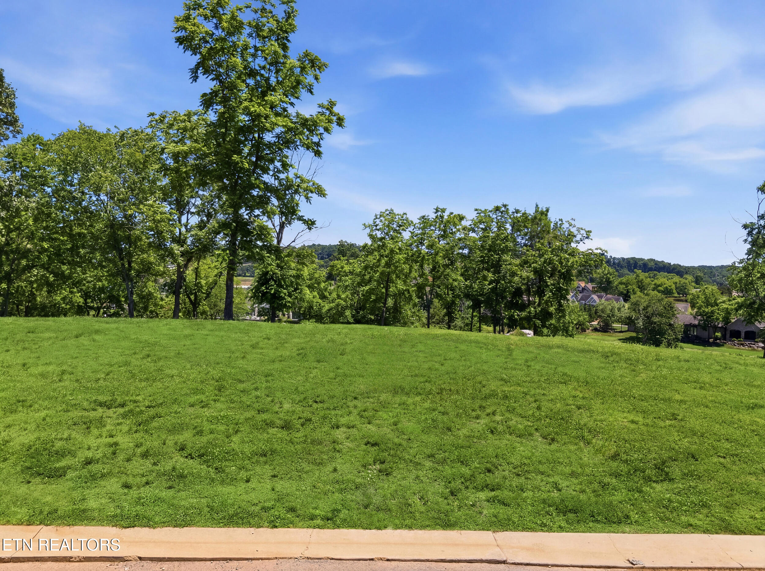 903 Mockingbird Lane Loudon TN 37774