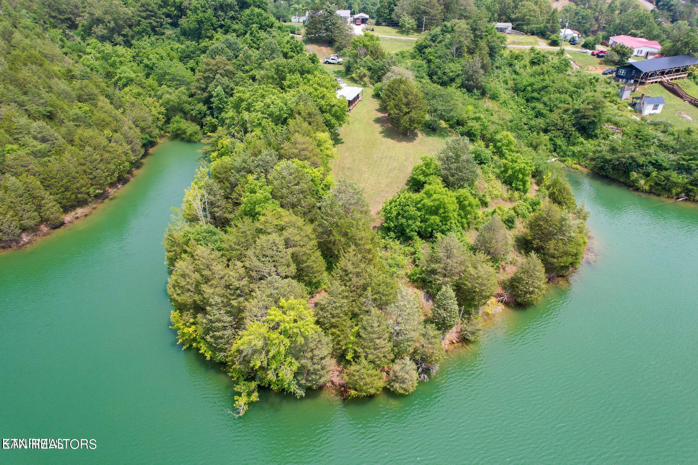 2751 Von Hill Road Dandridge TN 37725