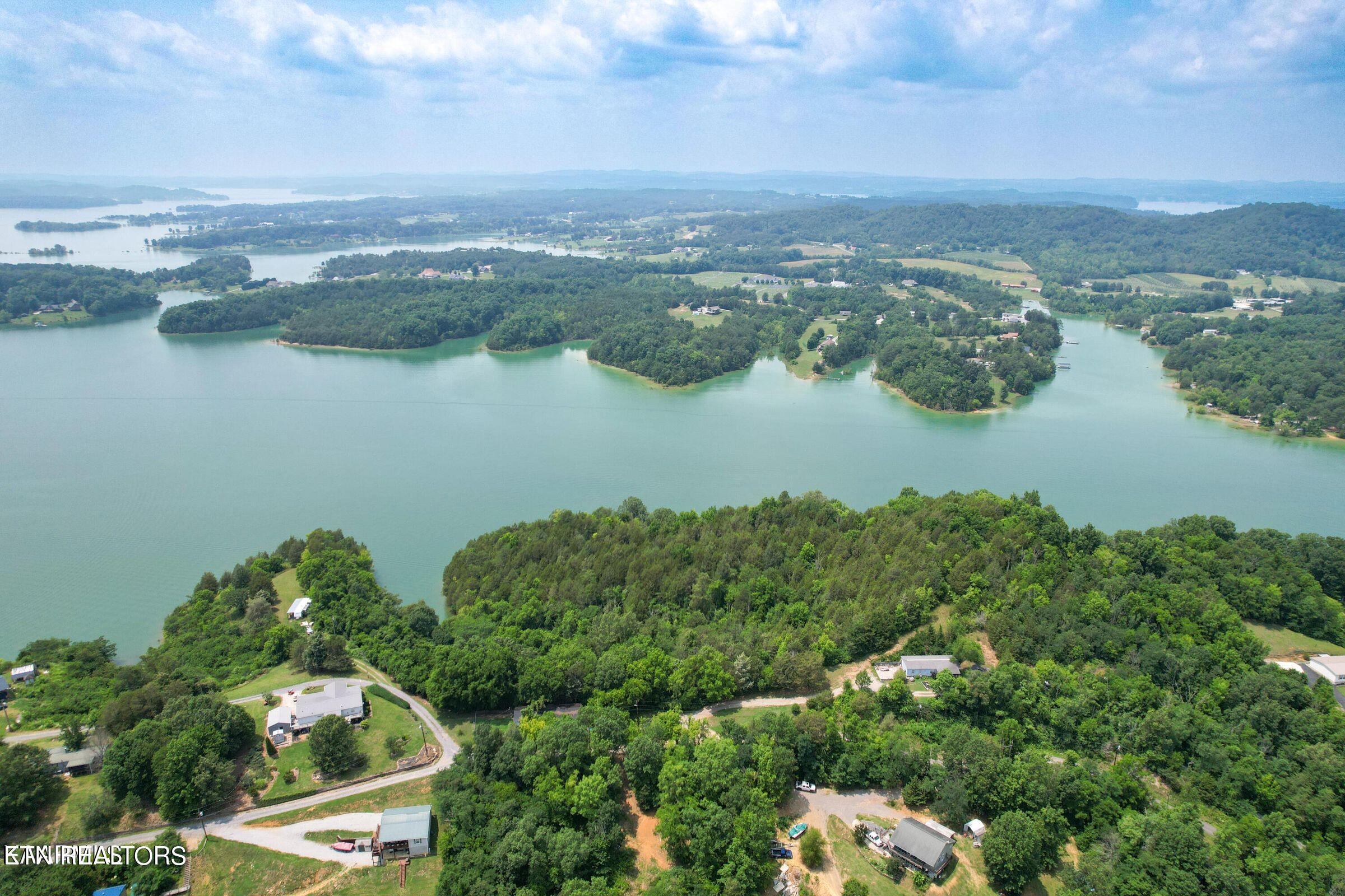 2751 Von Hill Road Dandridge TN 37725