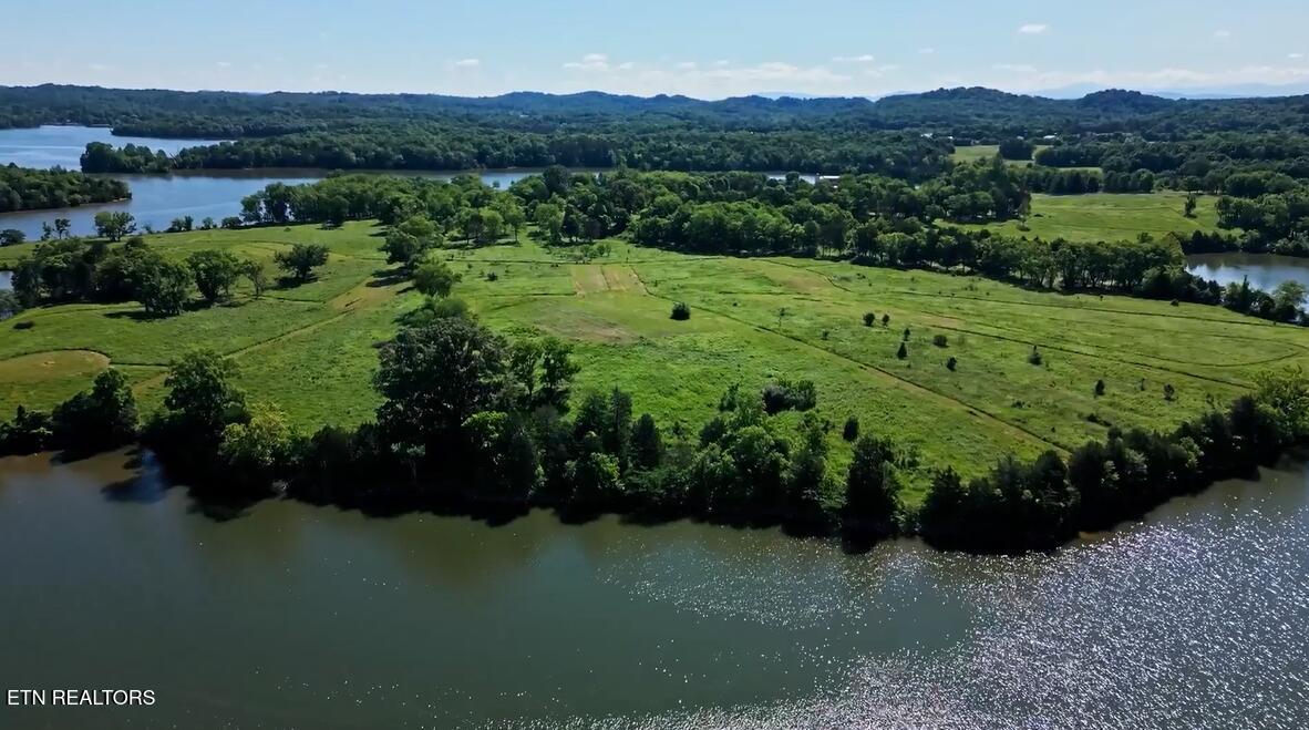 308 Mcreynolds Road Friendsville TN 37737