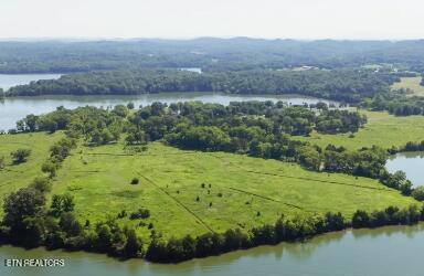 308 Mcreynolds Road Friendsville TN 37737