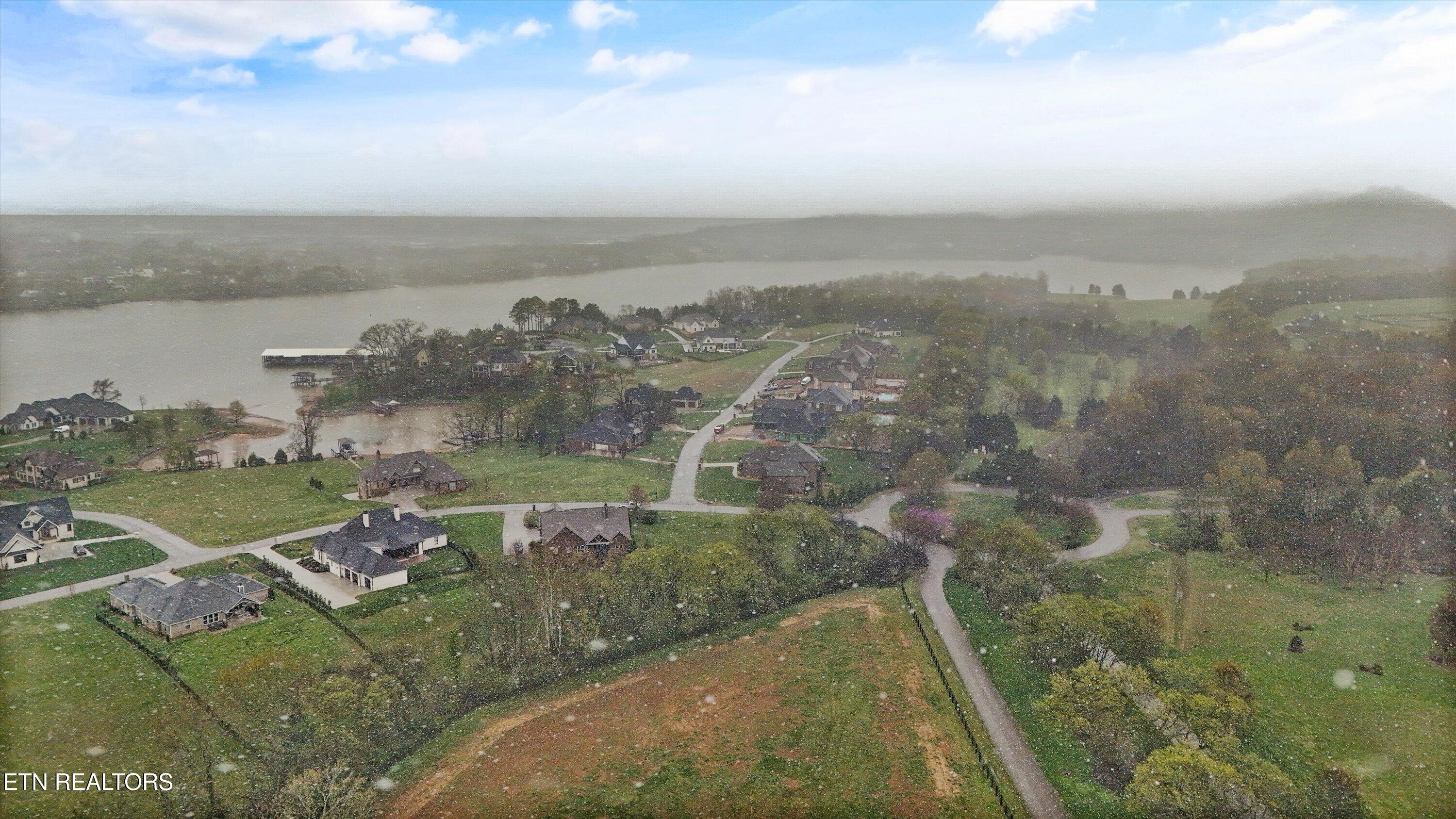 Promontory Point Louisville TN 37777