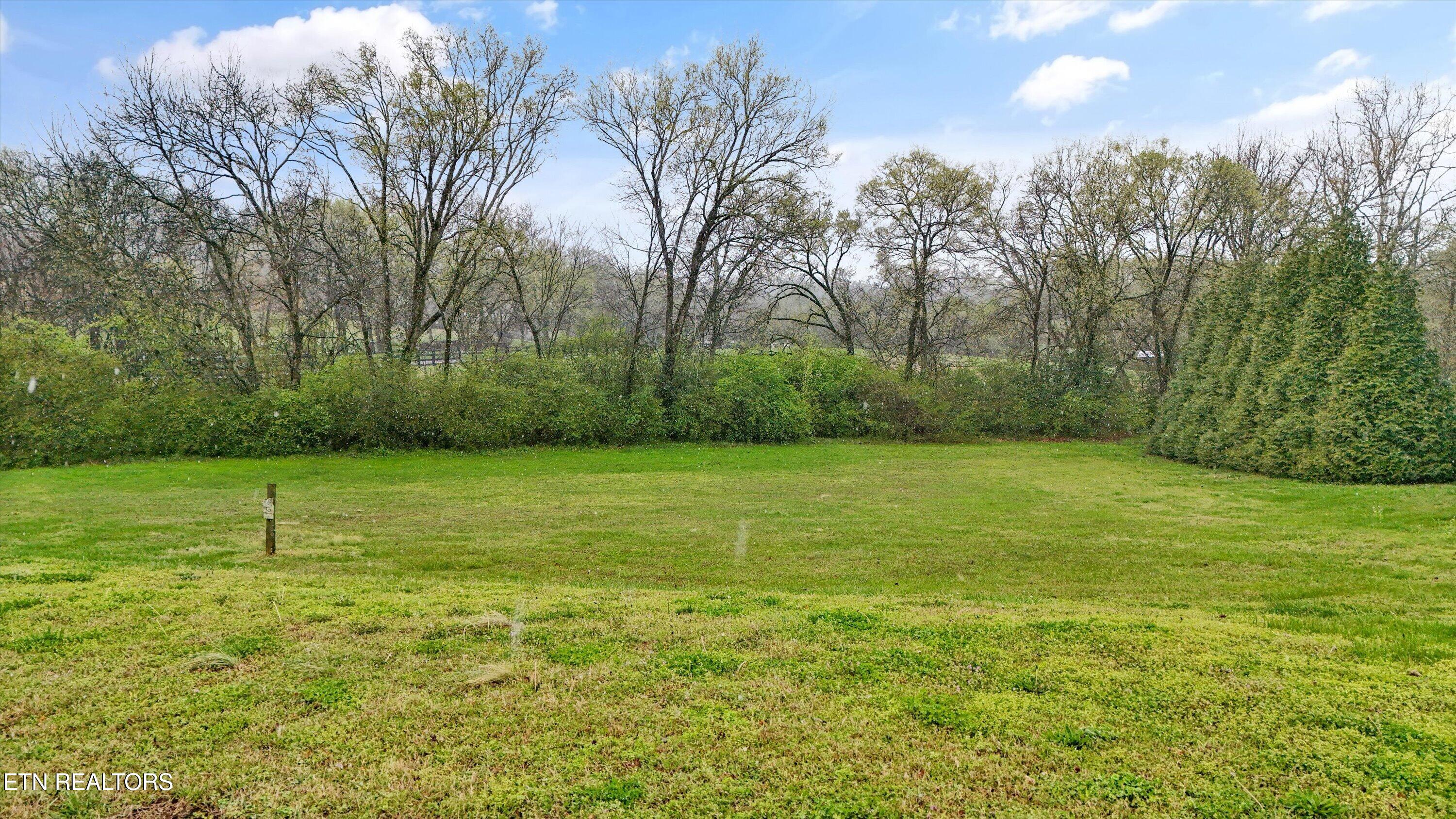Promontory Point Louisville TN 37777