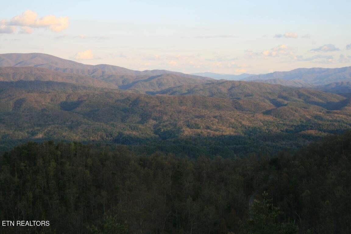 4951 Look Rock Crest Drive Maryville TN 37803