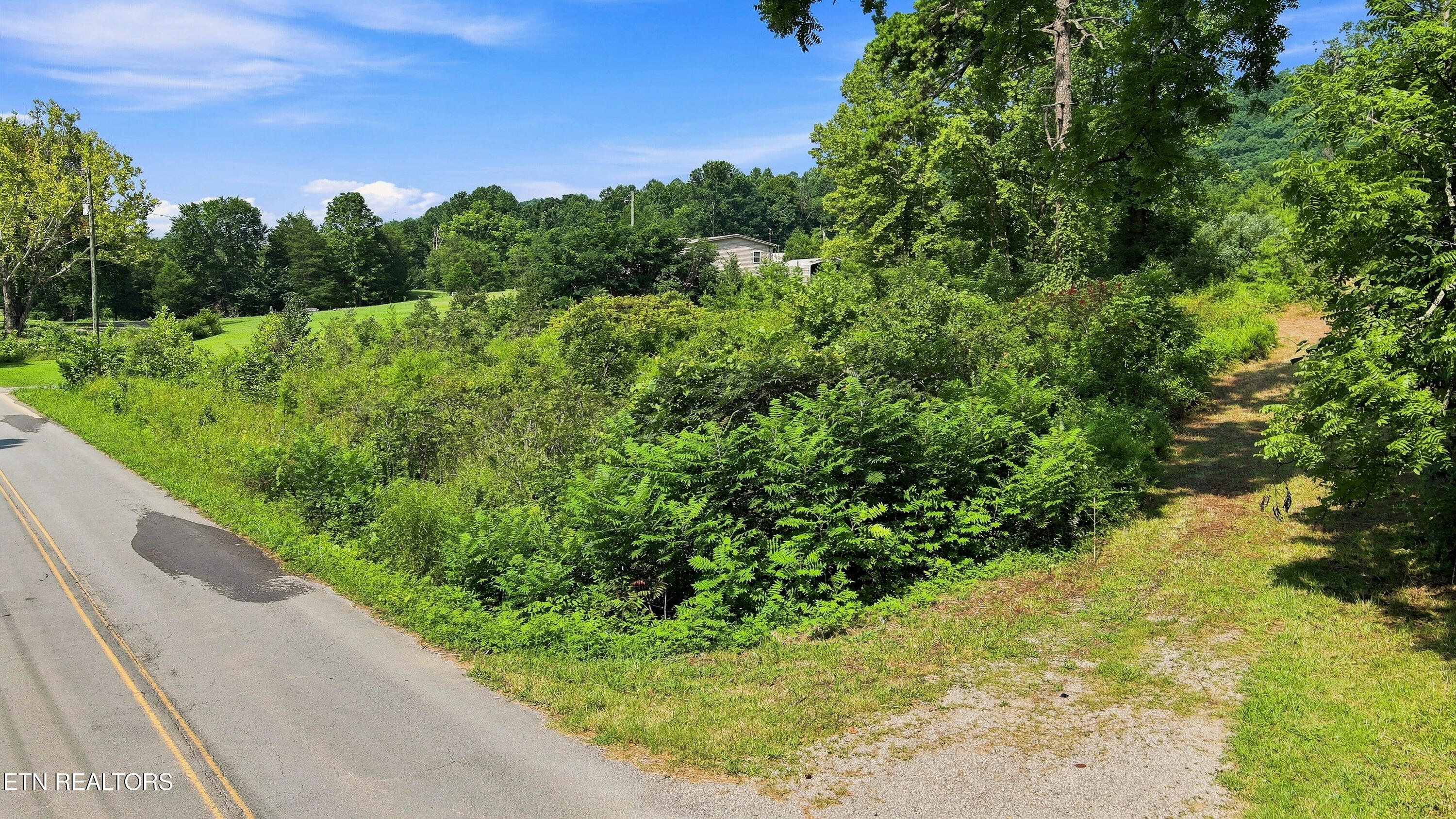 130 Beard Valley Road Maynardville TN 37807
