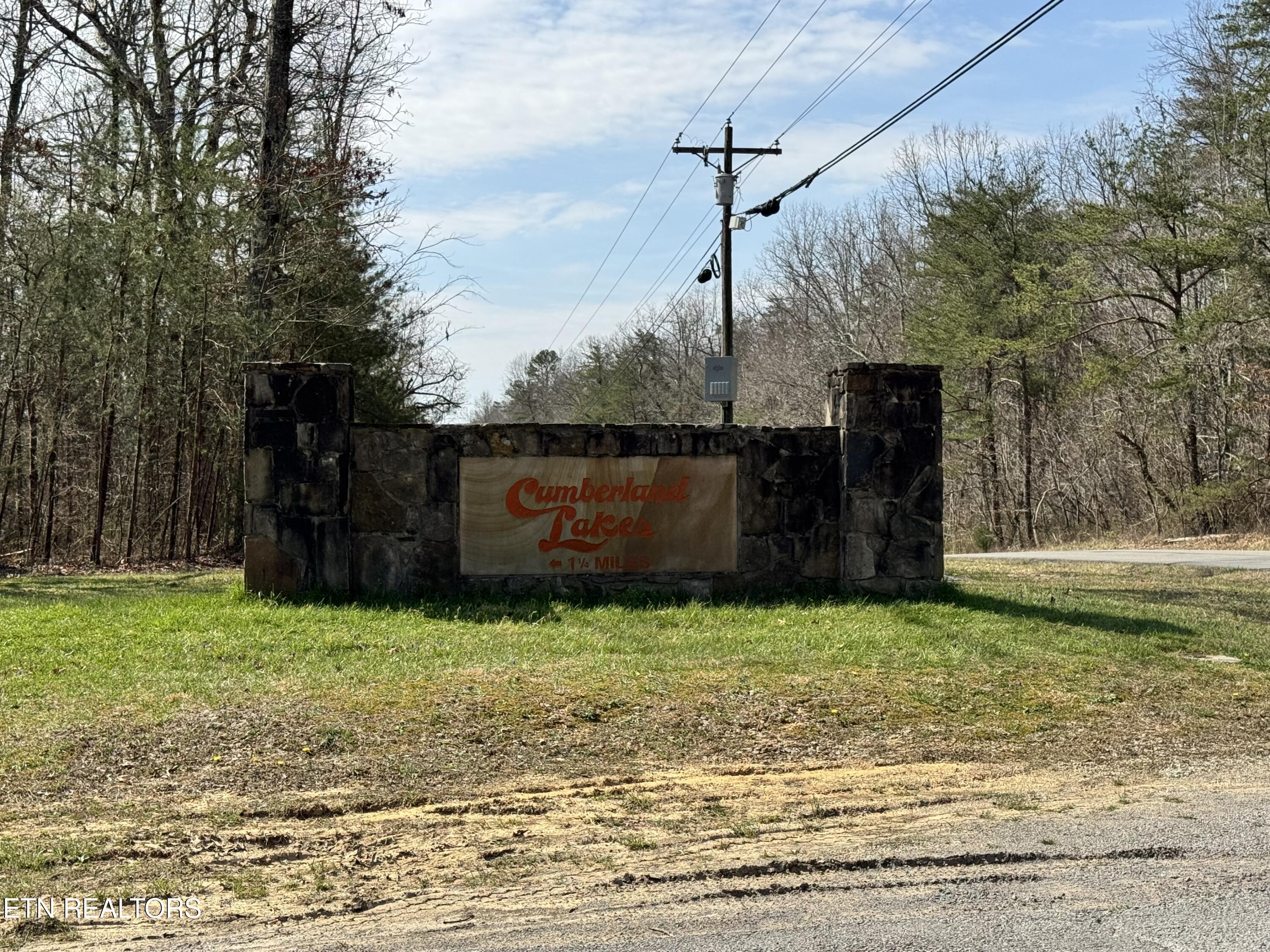 Ash Place Monterey TN 38574