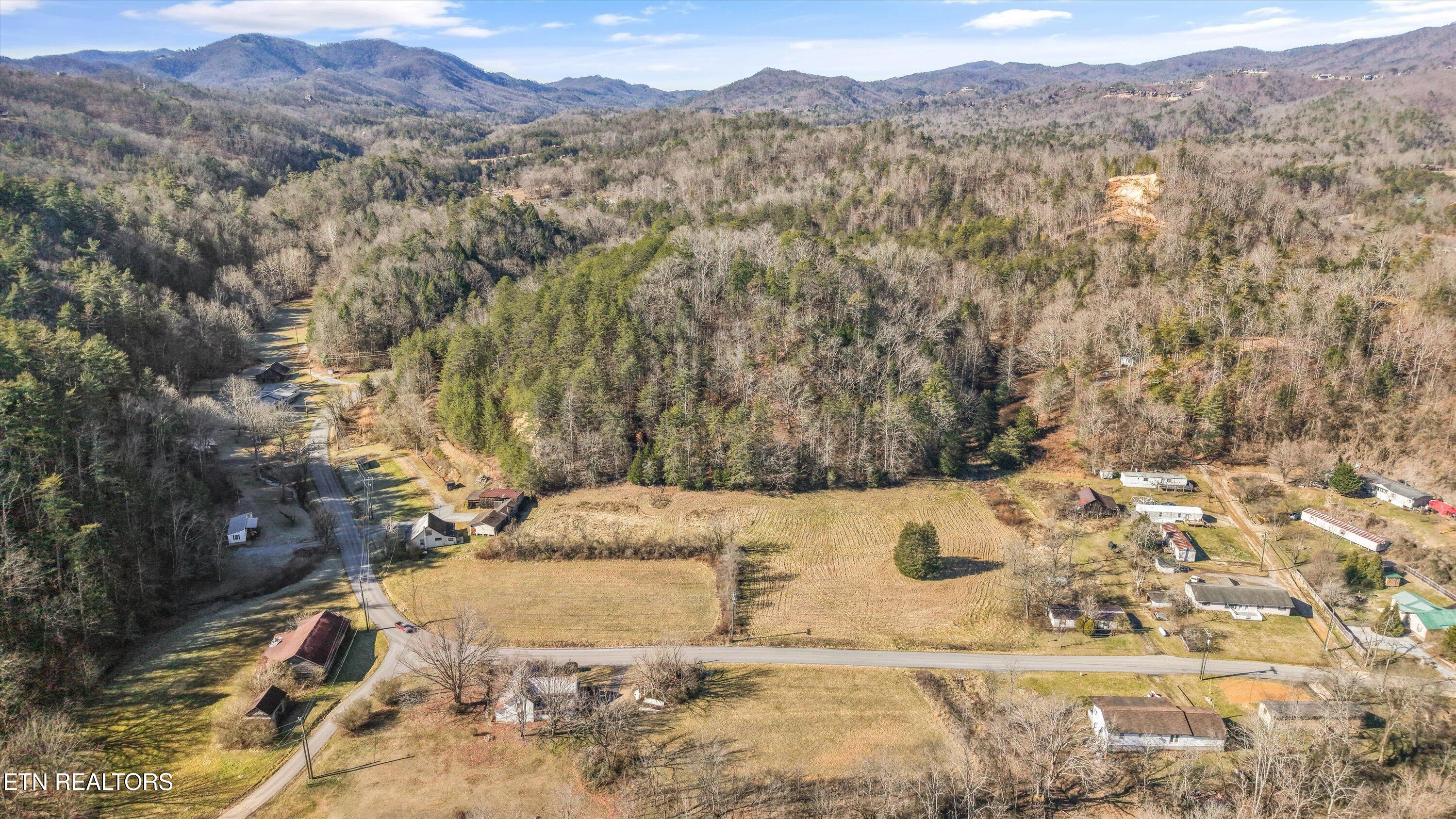 1964 Little Valley Road Sevierville TN 37862