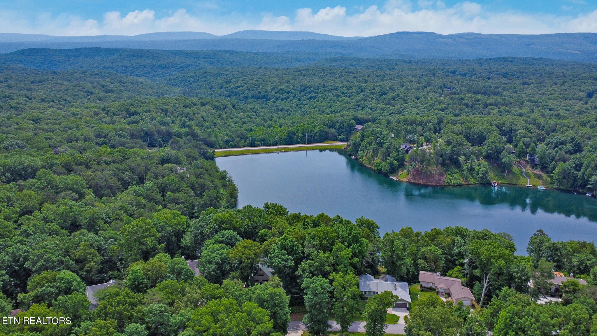 23 Brambleton Court Crossville TN 38558