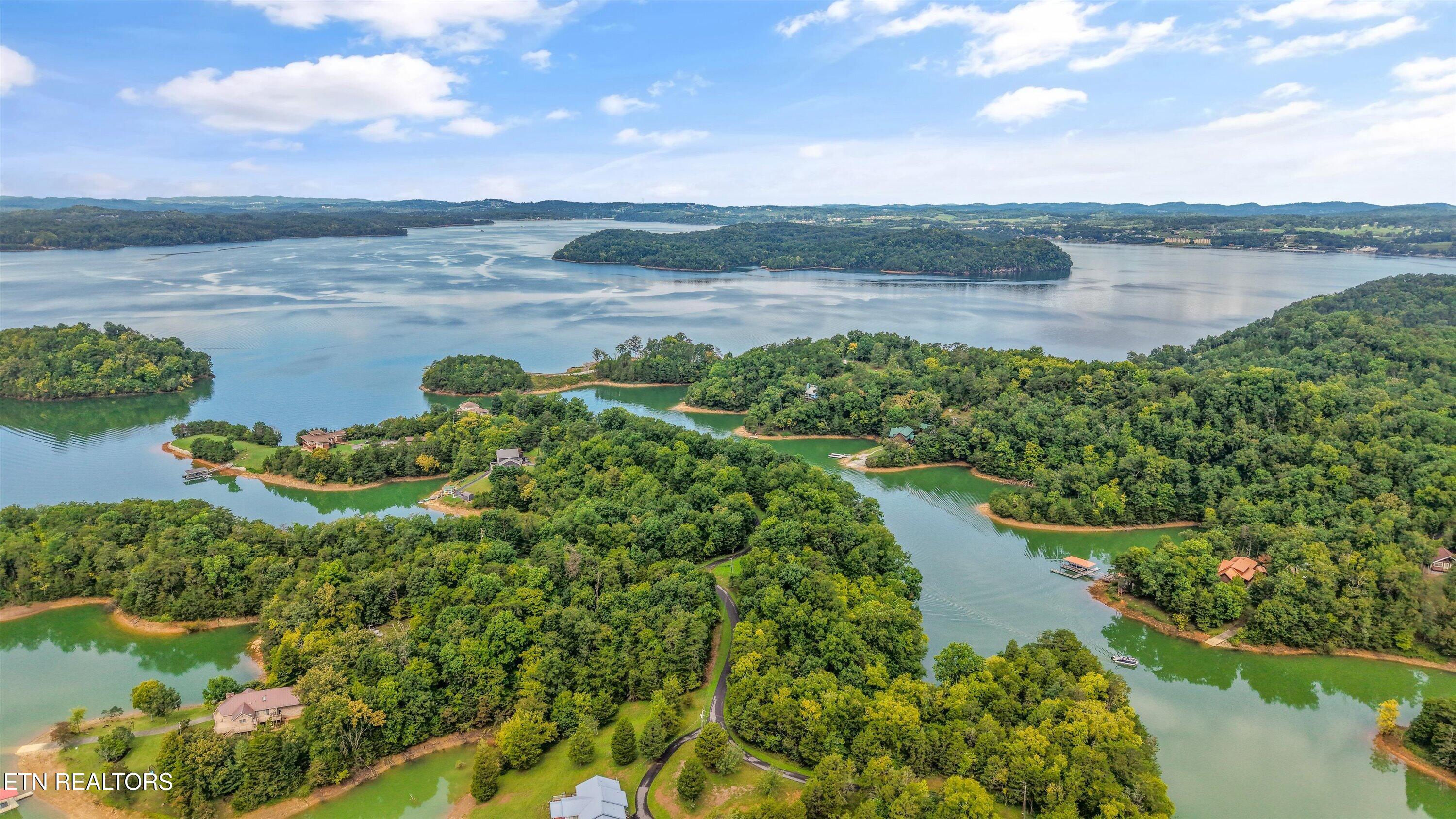 Foxfire Way Sevierville TN 37876