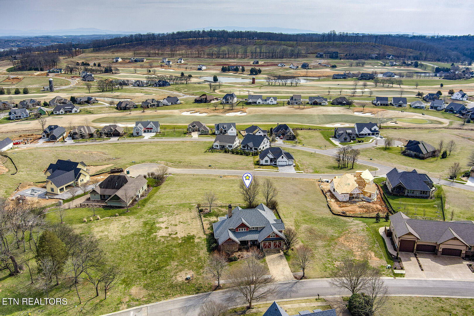 419 Hawks Bend Loudon TN 37774