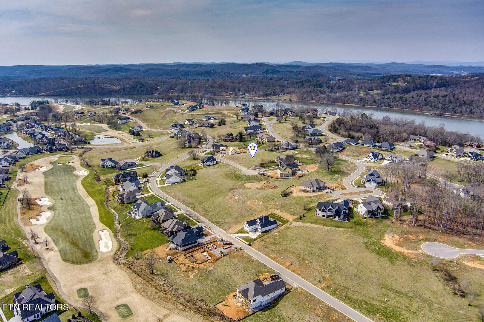 419 Hawks Bend Loudon TN 37774