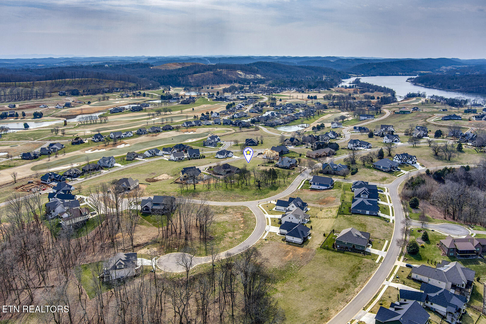 419 Hawks Bend Loudon TN 37774
