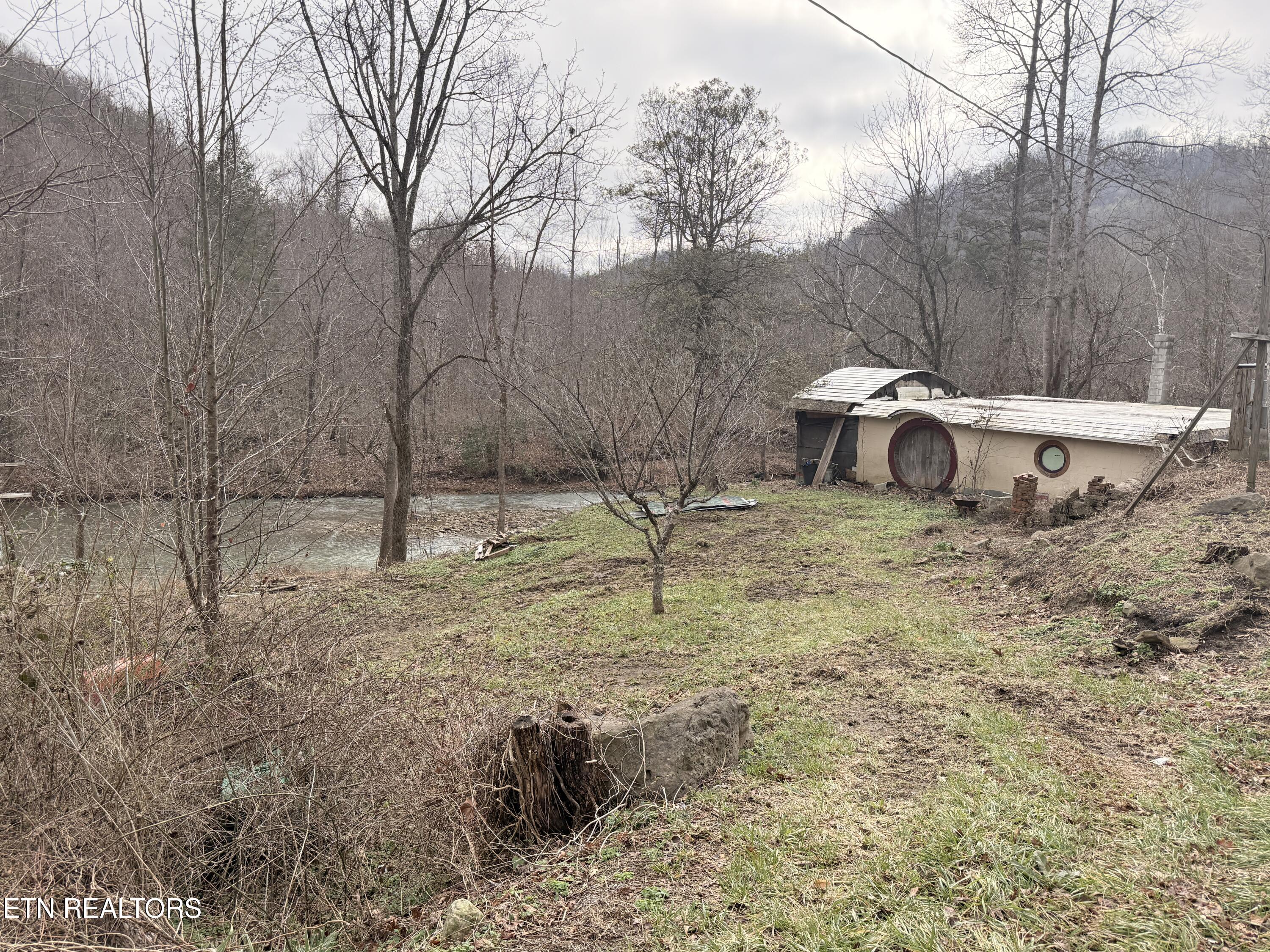 7063 Highway 25w Duff TN 37729