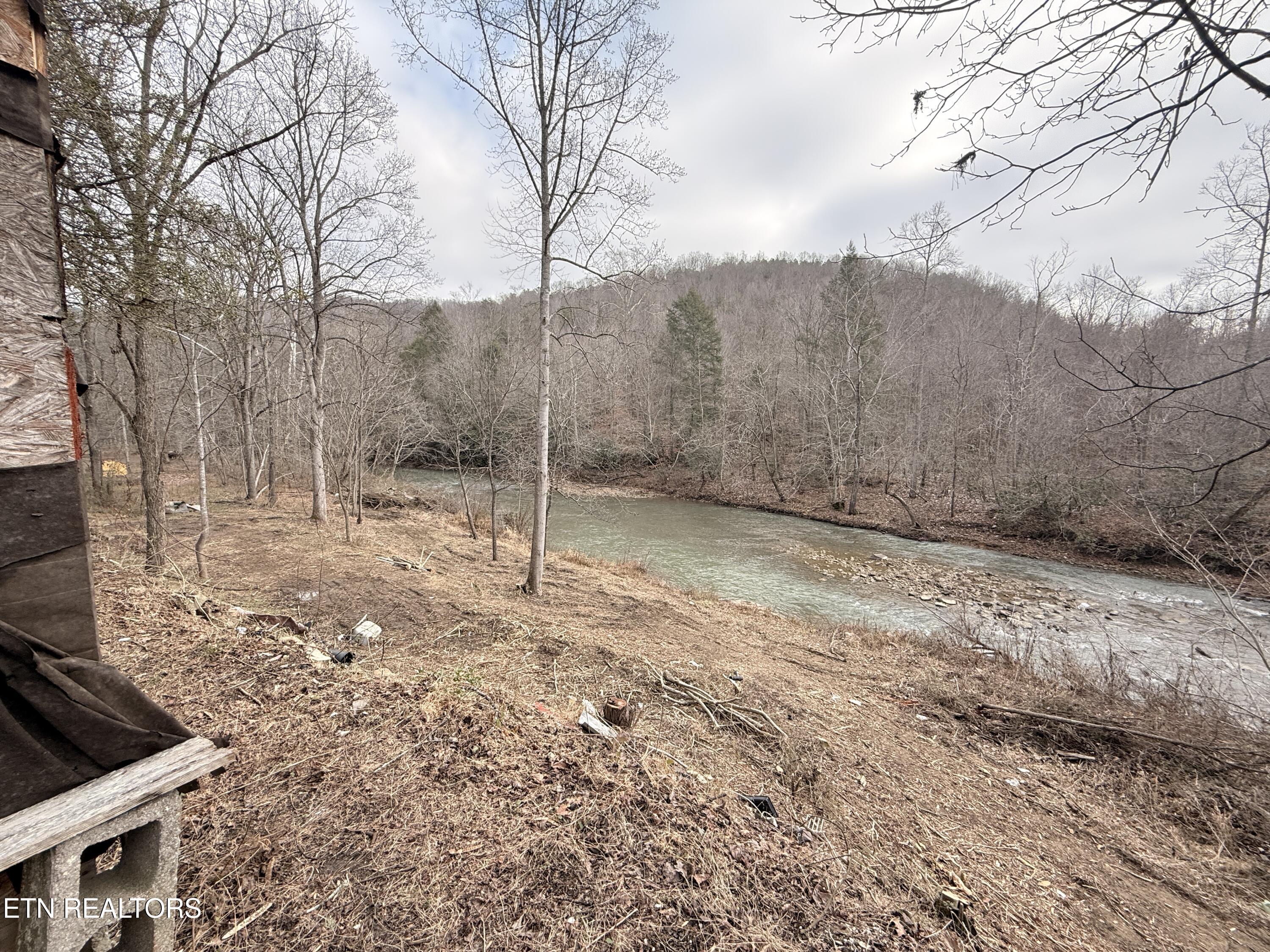 7063 Highway 25w Duff TN 37729