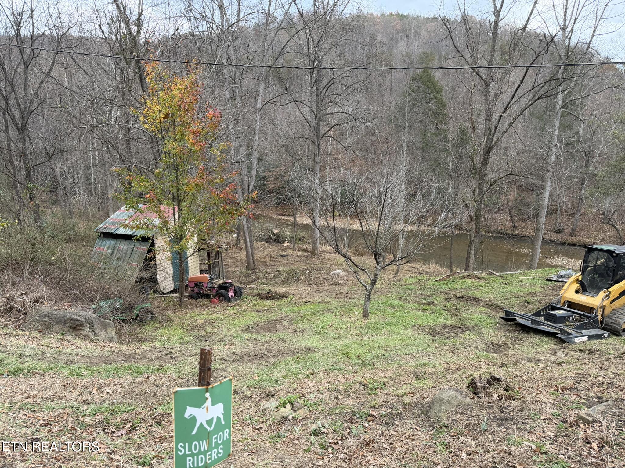 7063 Highway 25w Duff TN 37729