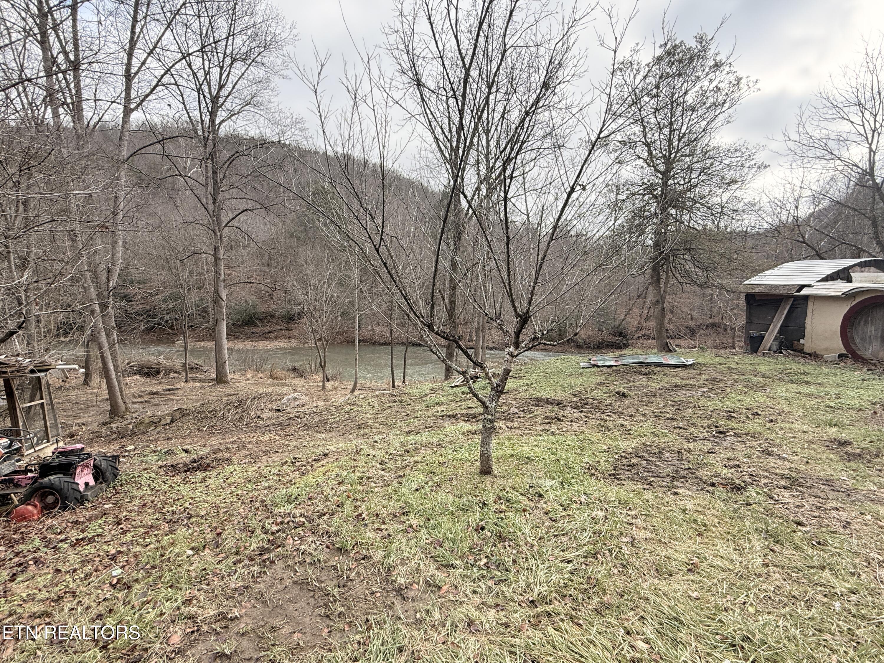 7063 Highway 25w Duff TN 37729