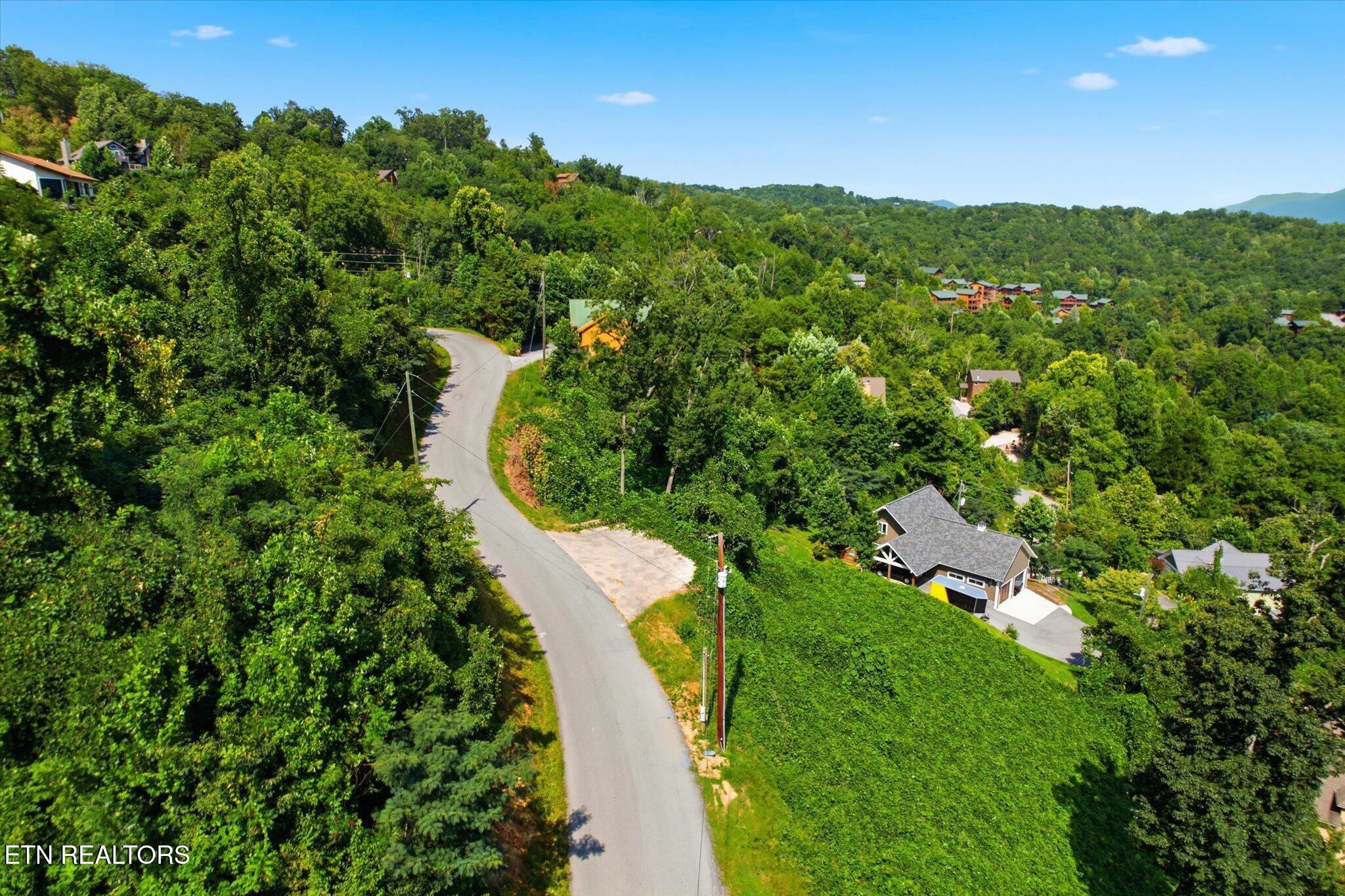 812 Beanstalk Court Gatlinburg TN 37738