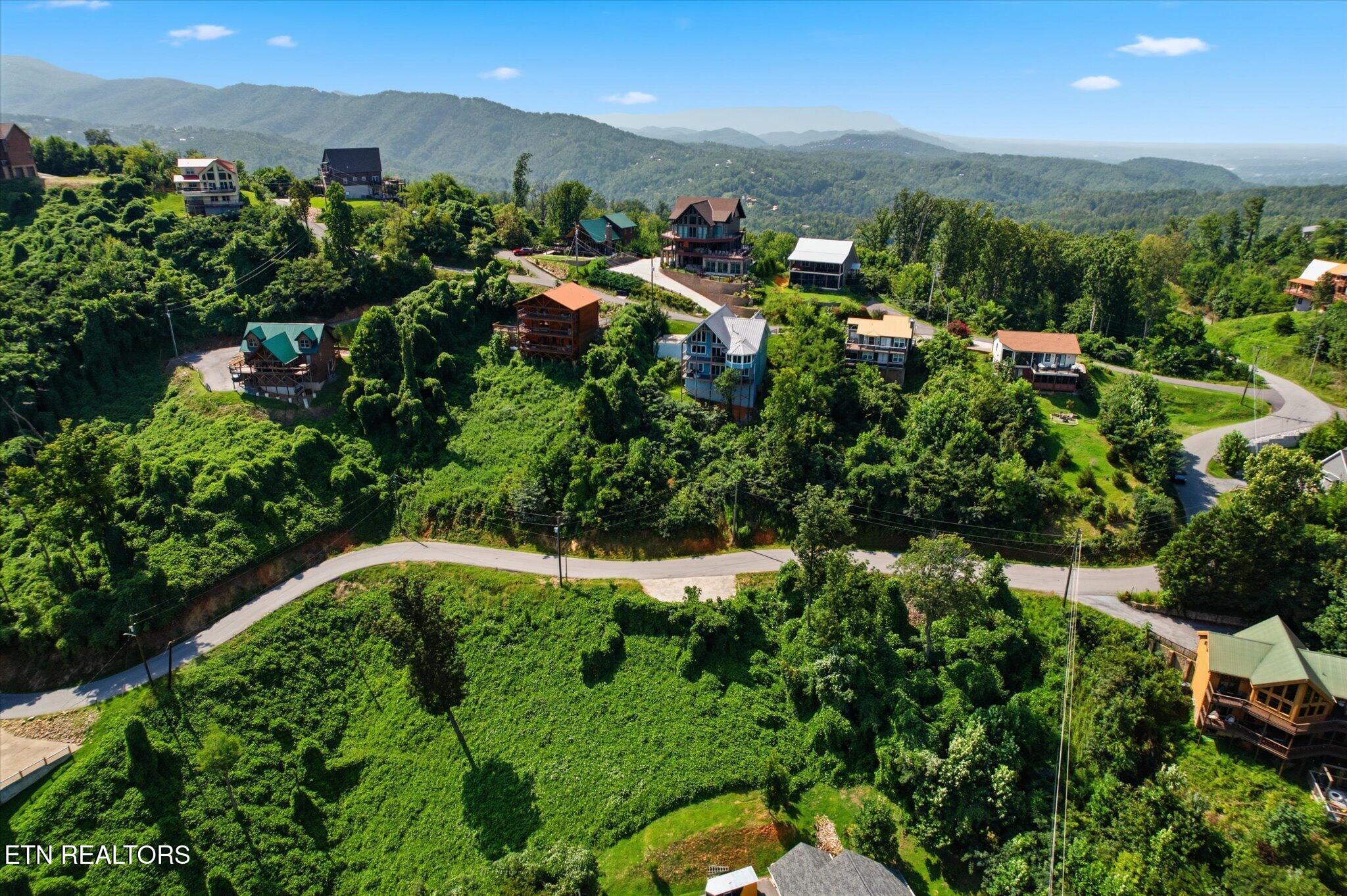 812 Beanstalk Court Gatlinburg TN 37738