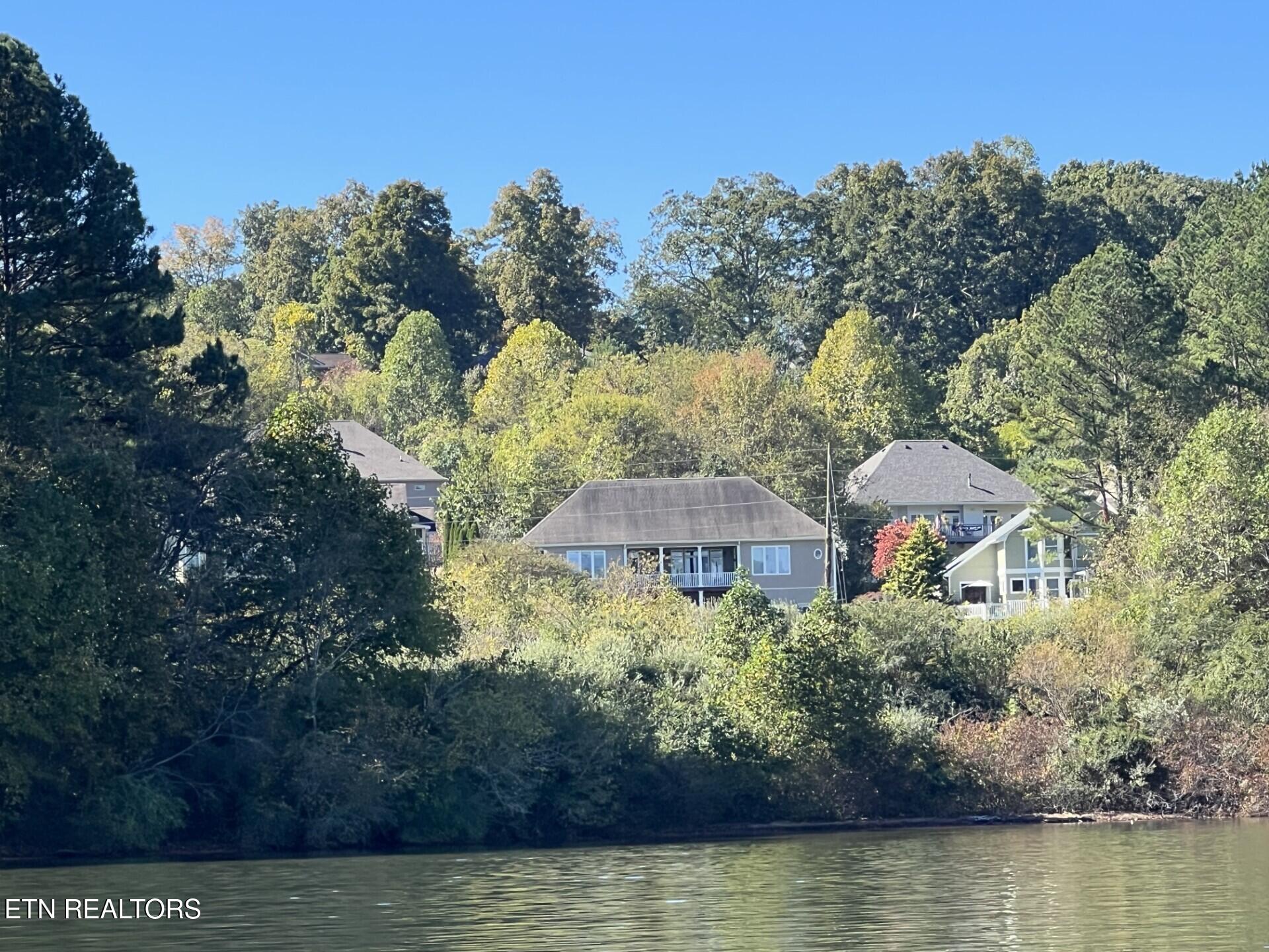 306 Awohili Lane Loudon TN 37774