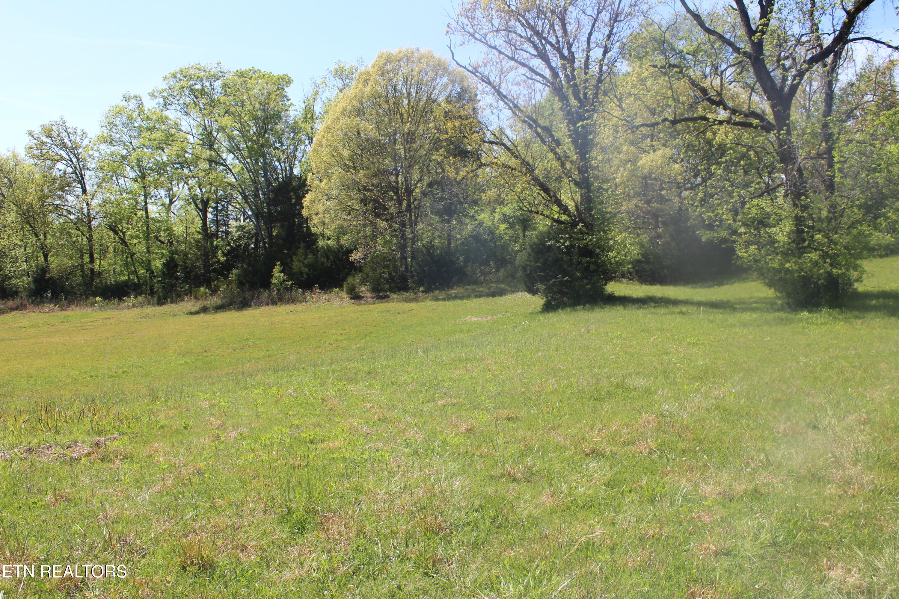 3730 Wayne Bryant Road Louisville TN 37777