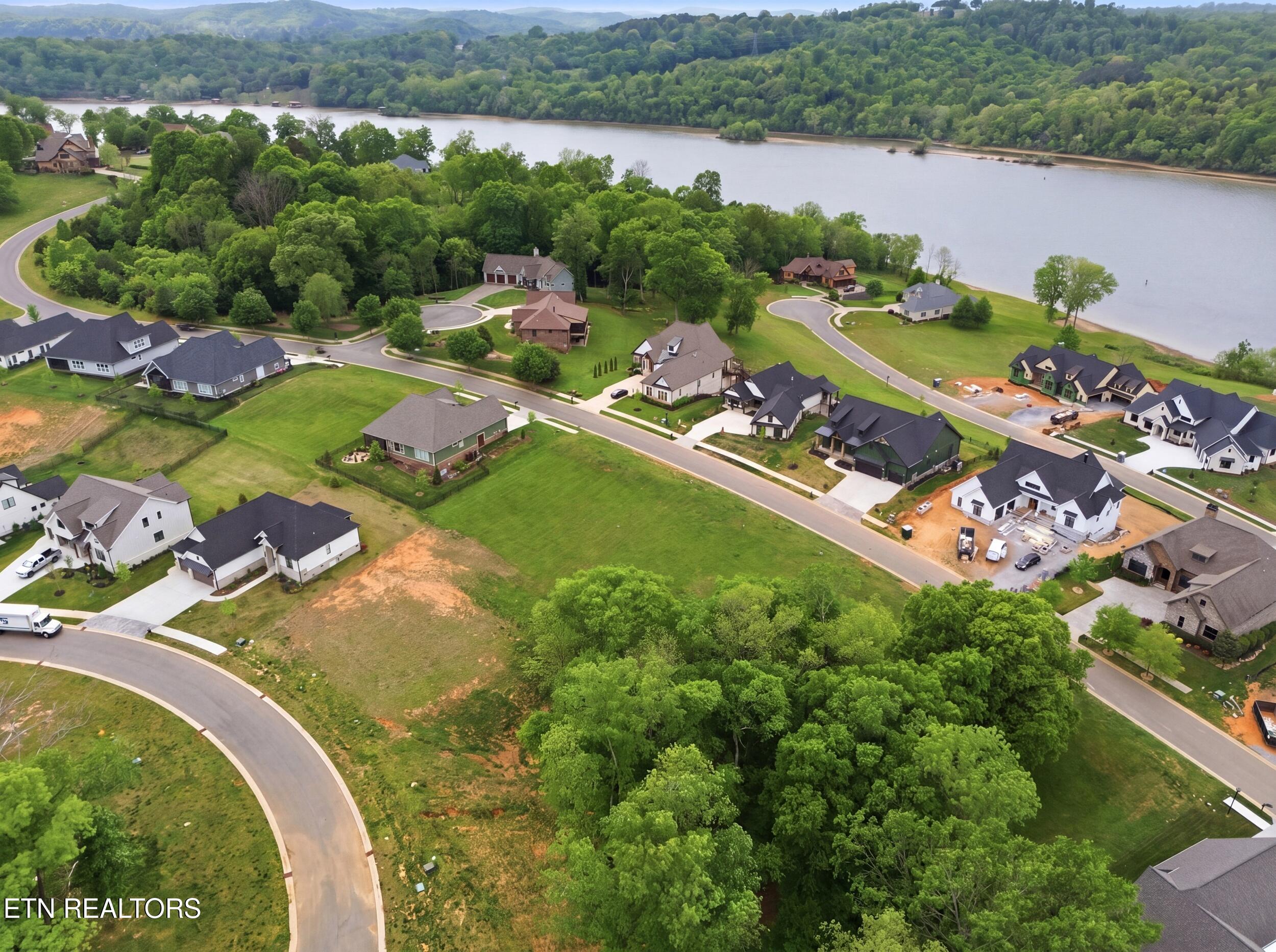 3852 Persimmon Ridge Loudon TN 37774