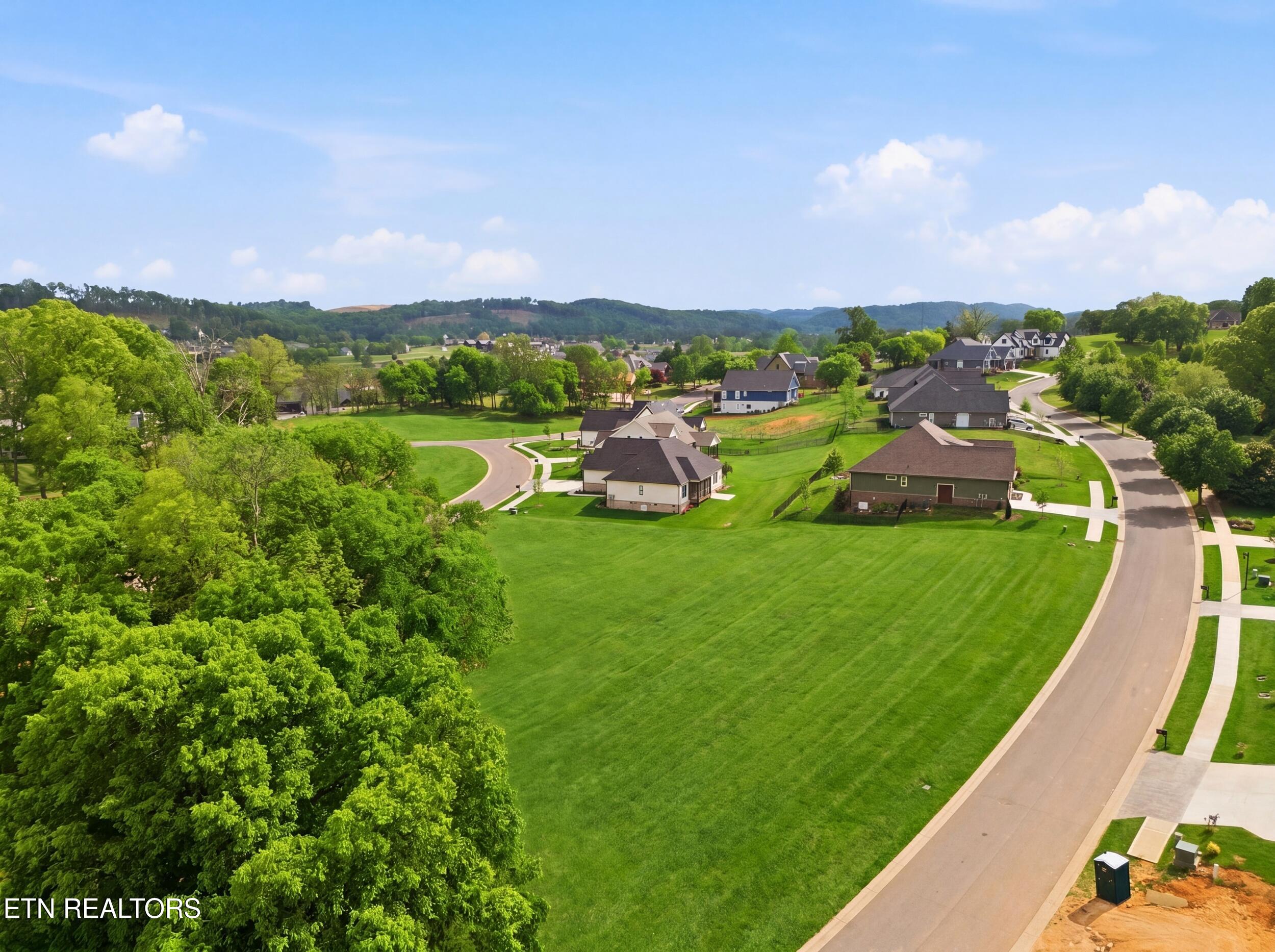 3852 Persimmon Ridge Loudon TN 37774