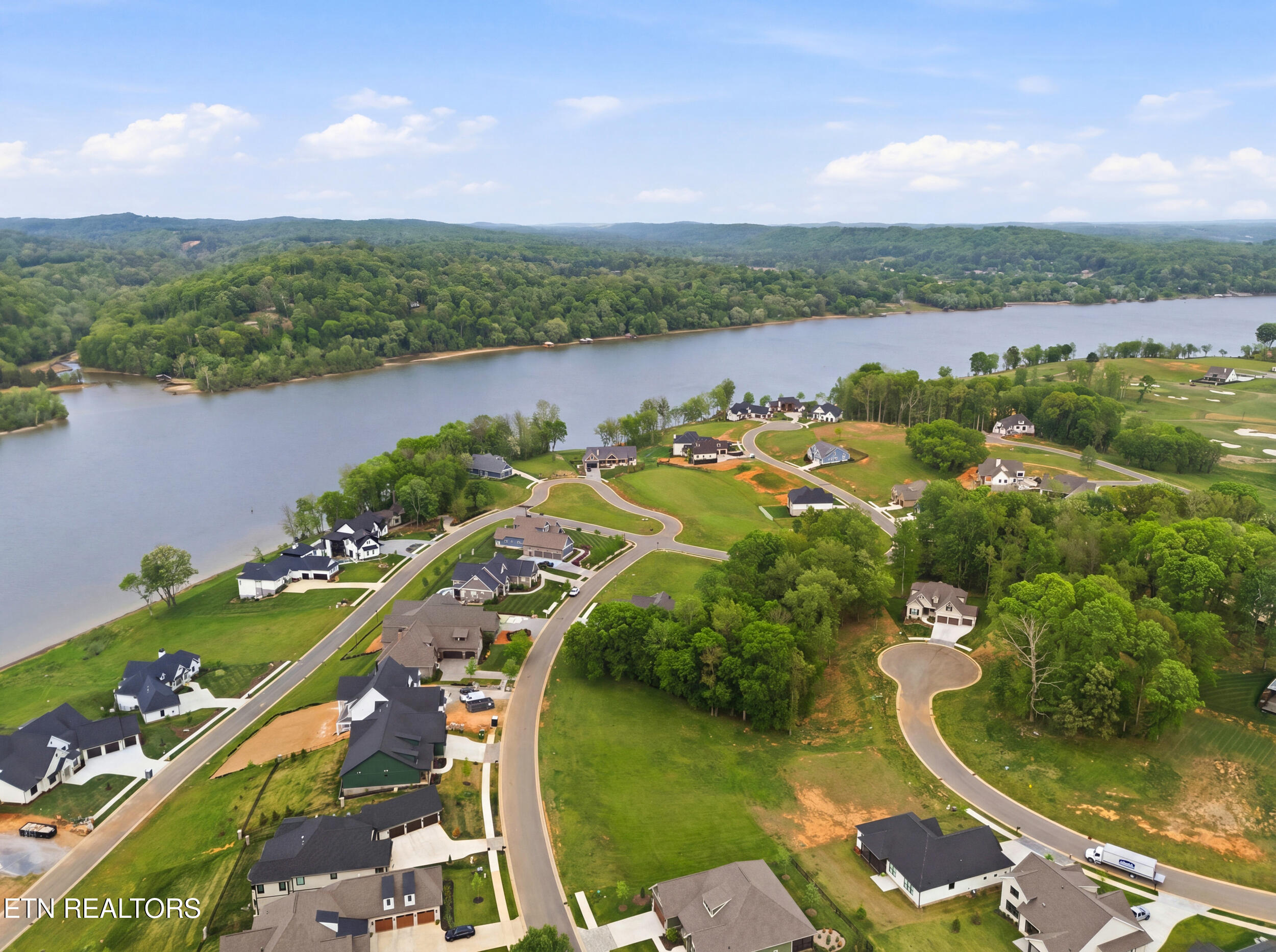 3852 Persimmon Ridge Loudon TN 37774